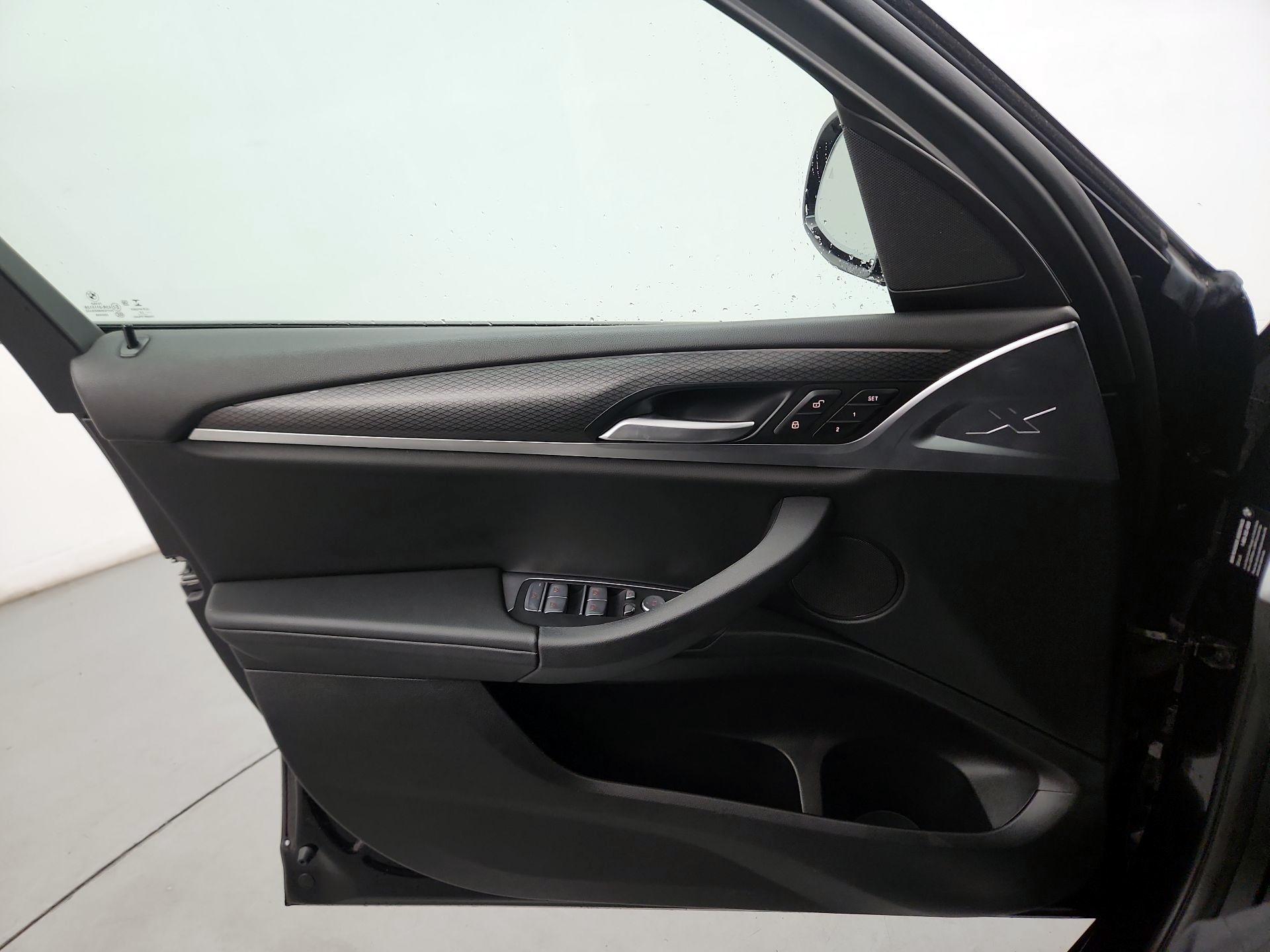 Thumbnail: 2022 BMW X3 - 10