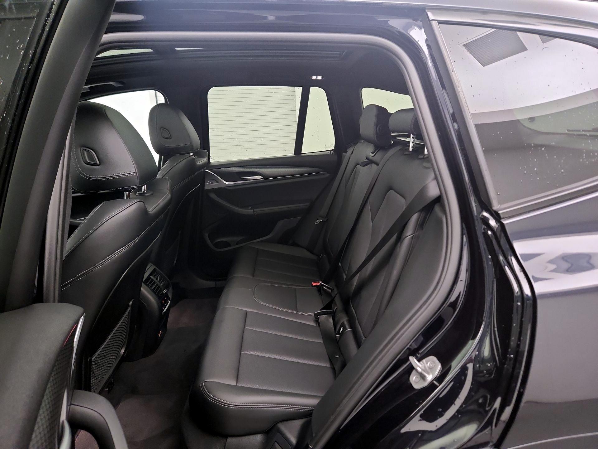 Thumbnail: 2022 BMW X3 - 19