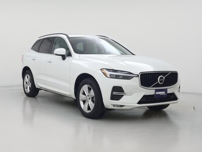 2022 Volvo XC60 B5 Momentum