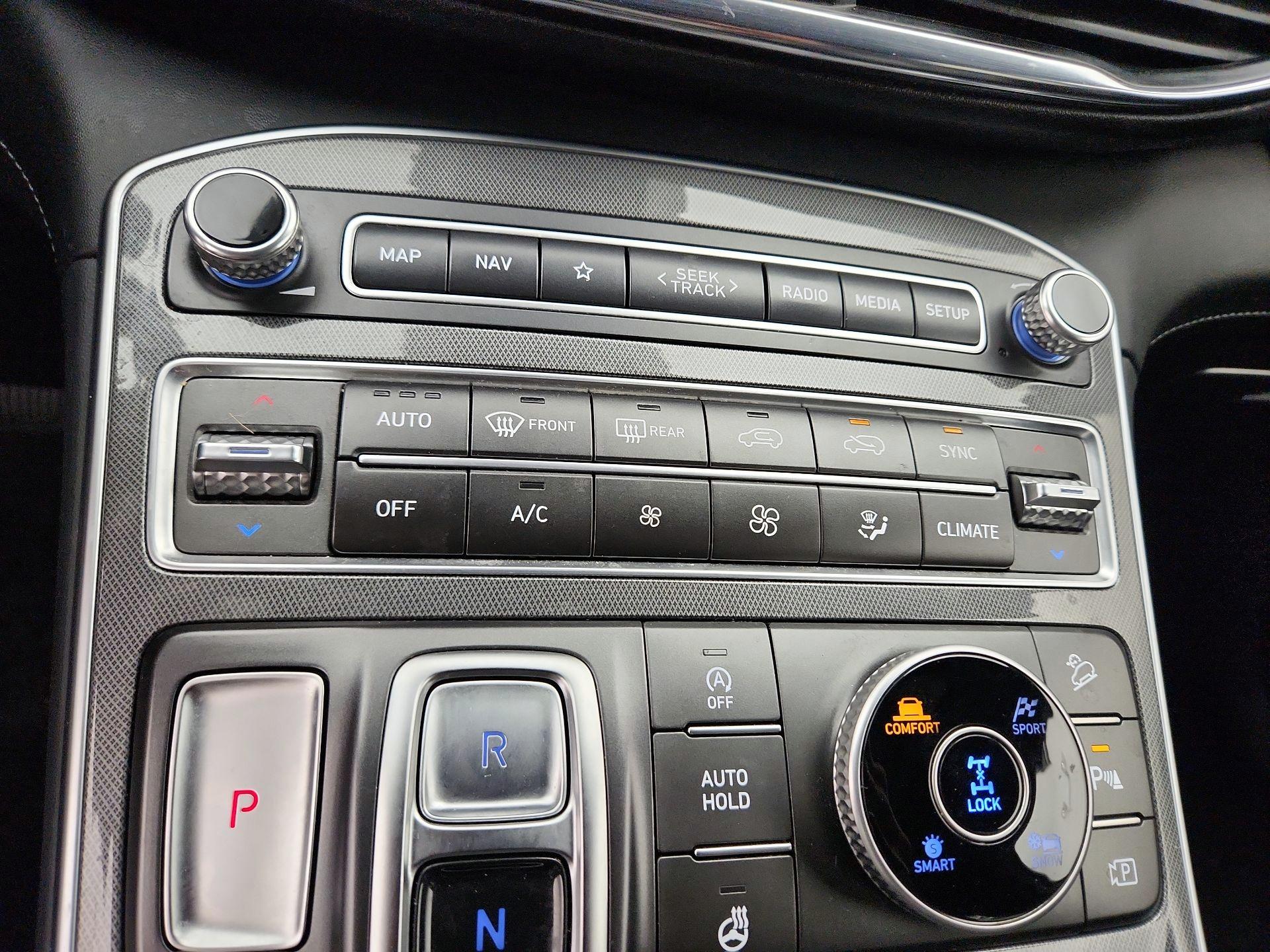 Thumbnail: 2022 Hyundai Santa Fe - 17