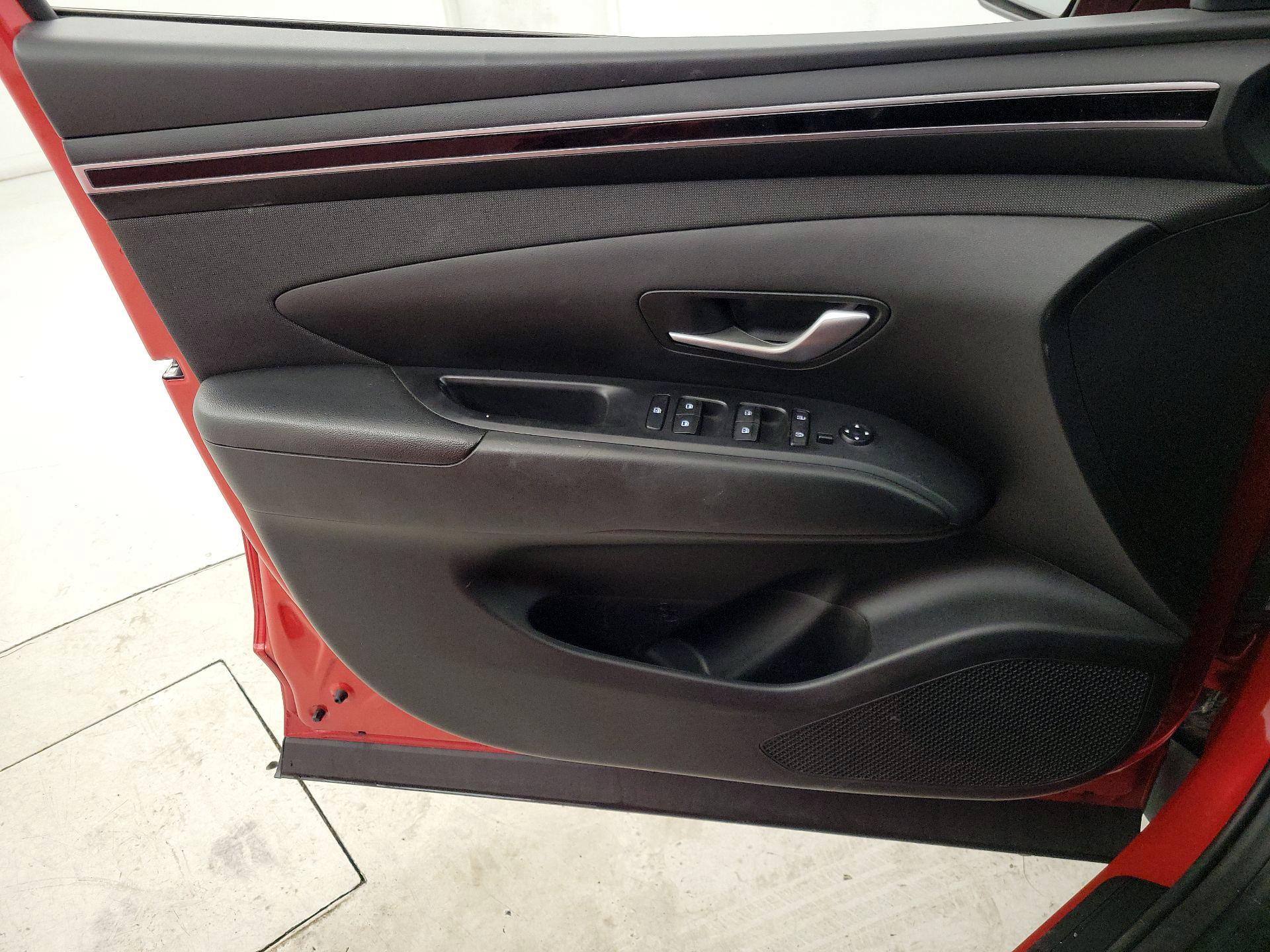 Thumbnail: 2023 Hyundai Tucson - 12