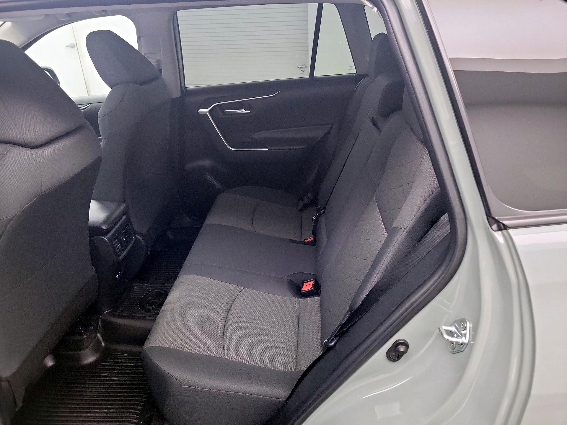 Thumbnail: 2023 Toyota RAV4 - 18