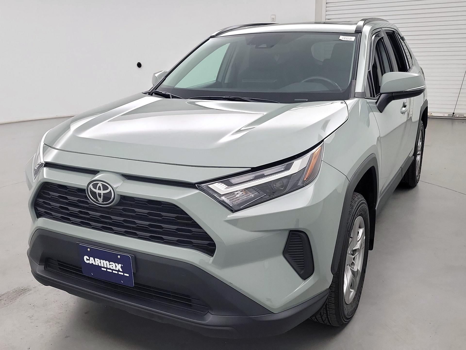 Thumbnail: 2023 Toyota RAV4 - 3