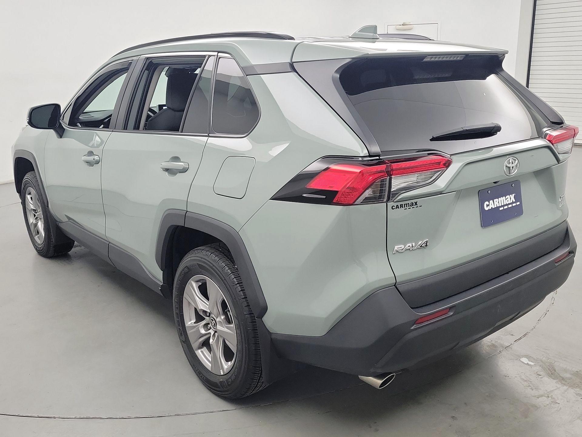 Thumbnail: 2023 Toyota RAV4 - 7