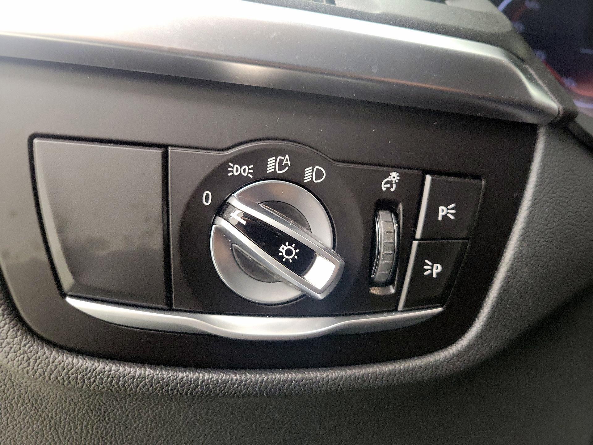 Thumbnail: 2022 BMW X3 - 13