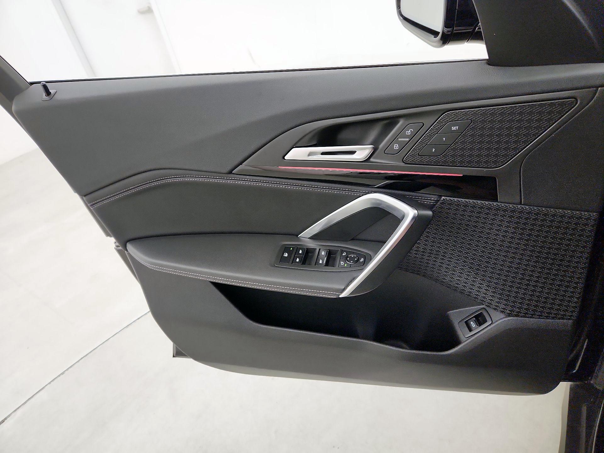 Thumbnail: 2023 BMW X1 - 12