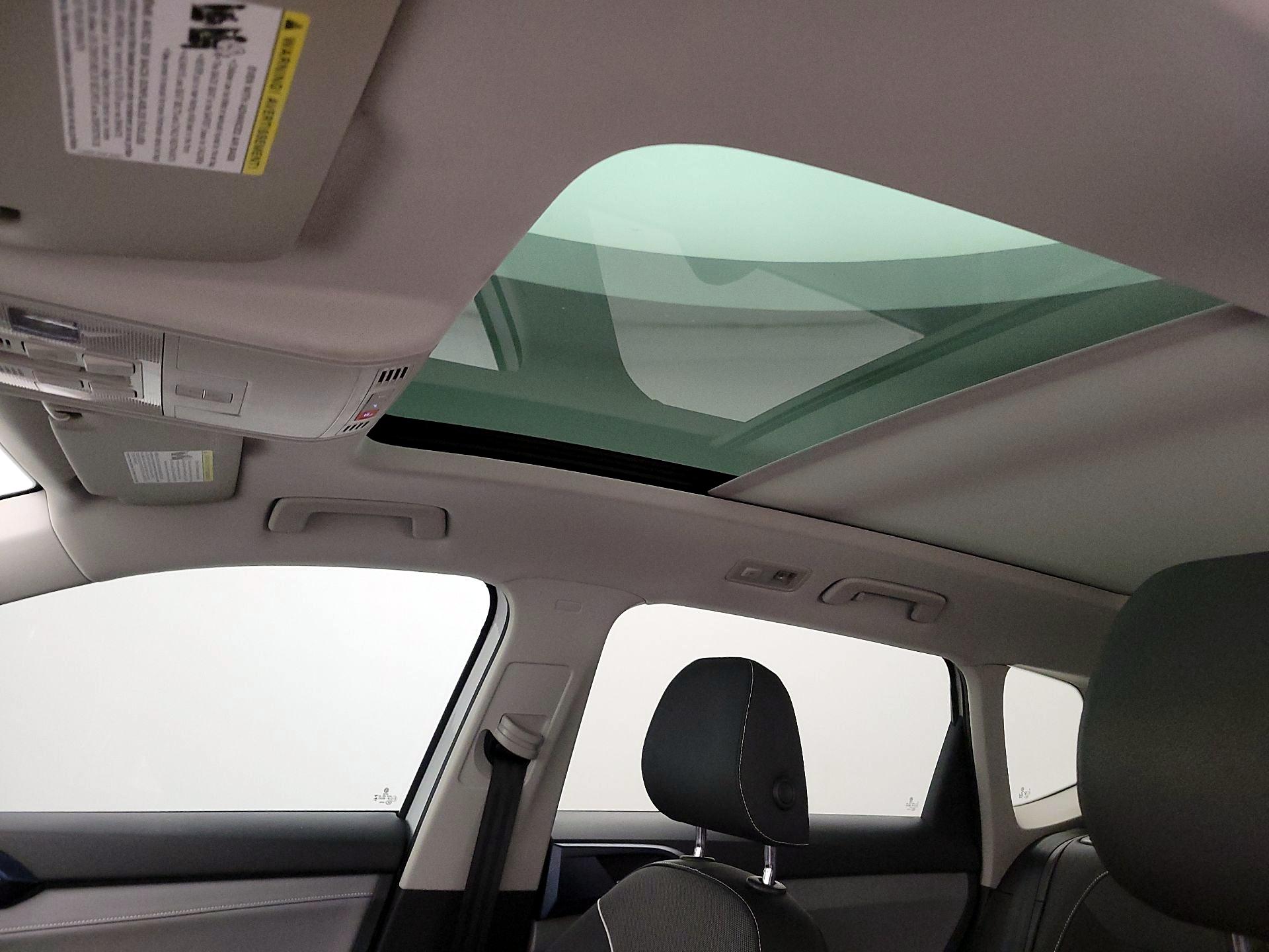 Thumbnail: 2024 Volkswagen Taos - 19