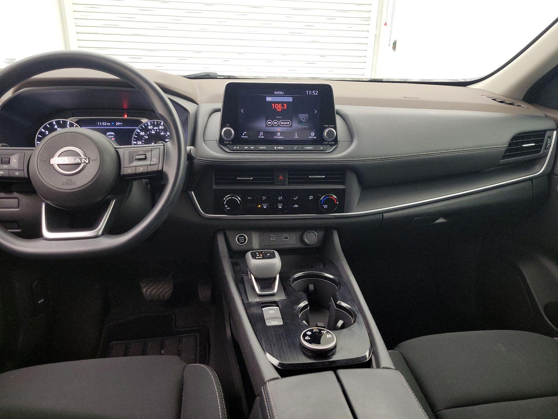 Thumbnail: 2023 Nissan Rogue - 9