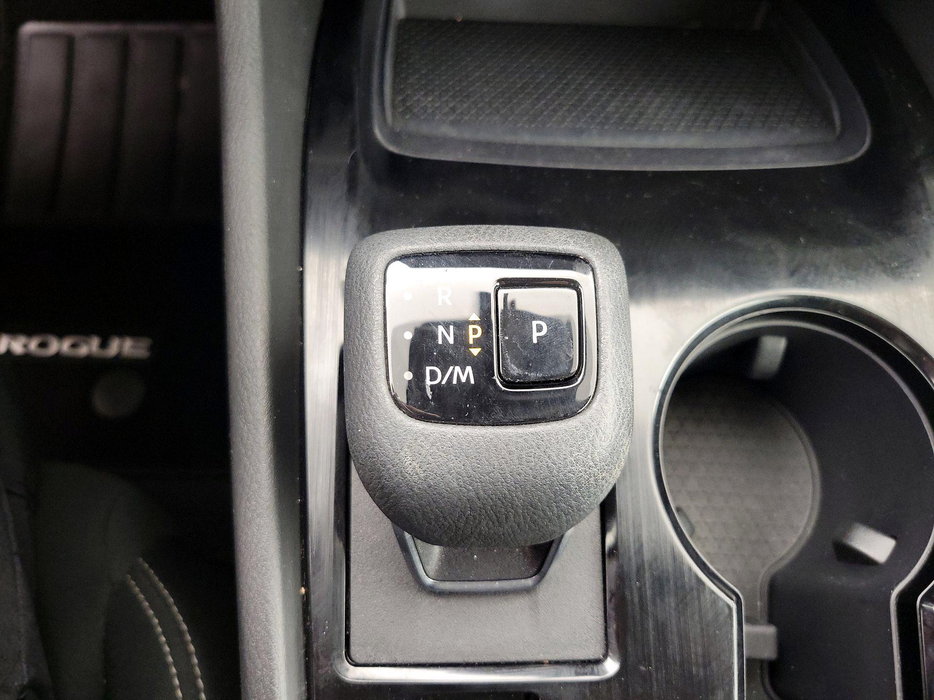 Thumbnail: 2023 Nissan Rogue - 17