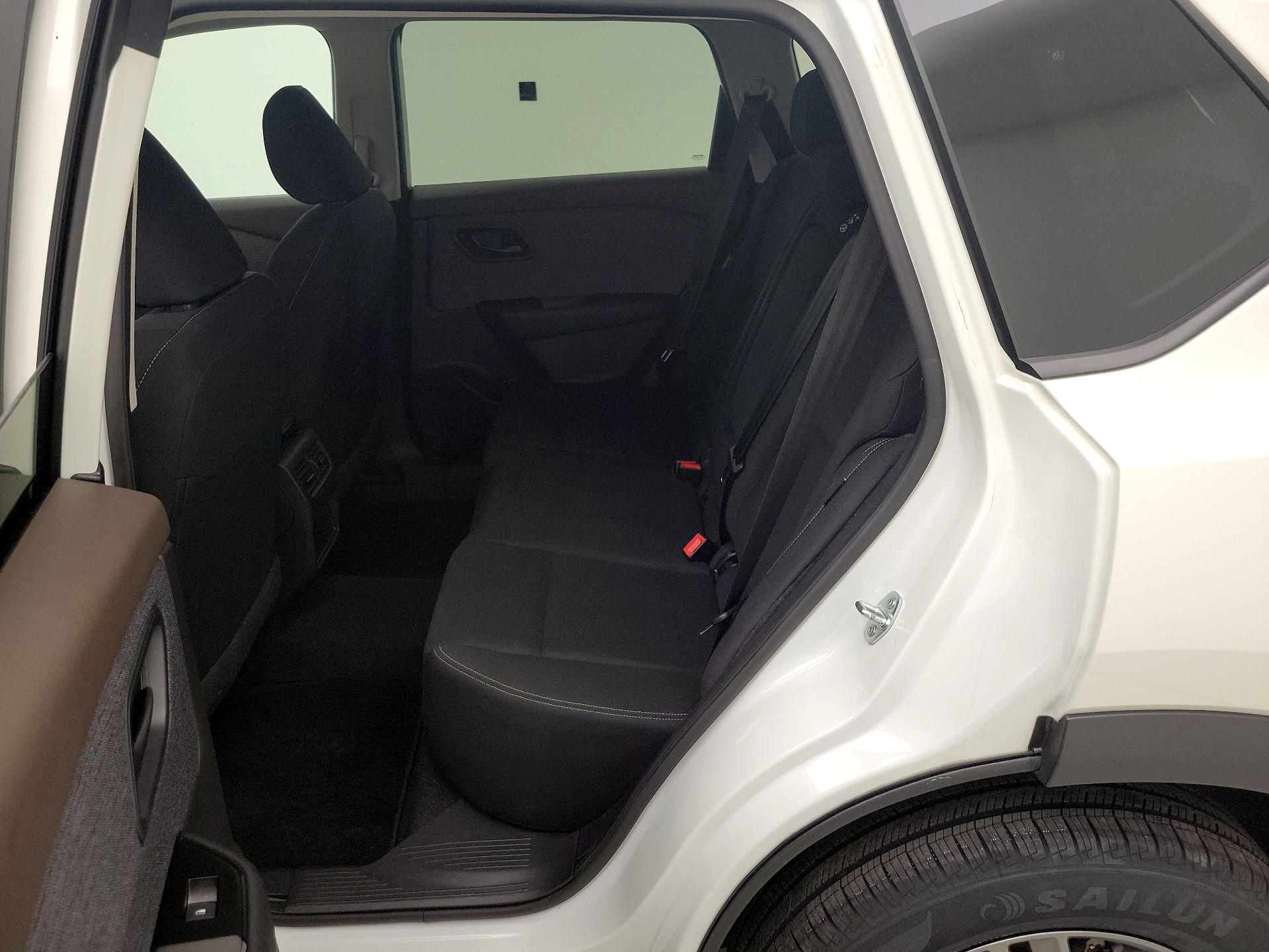 Thumbnail: 2023 Nissan Rogue - 19