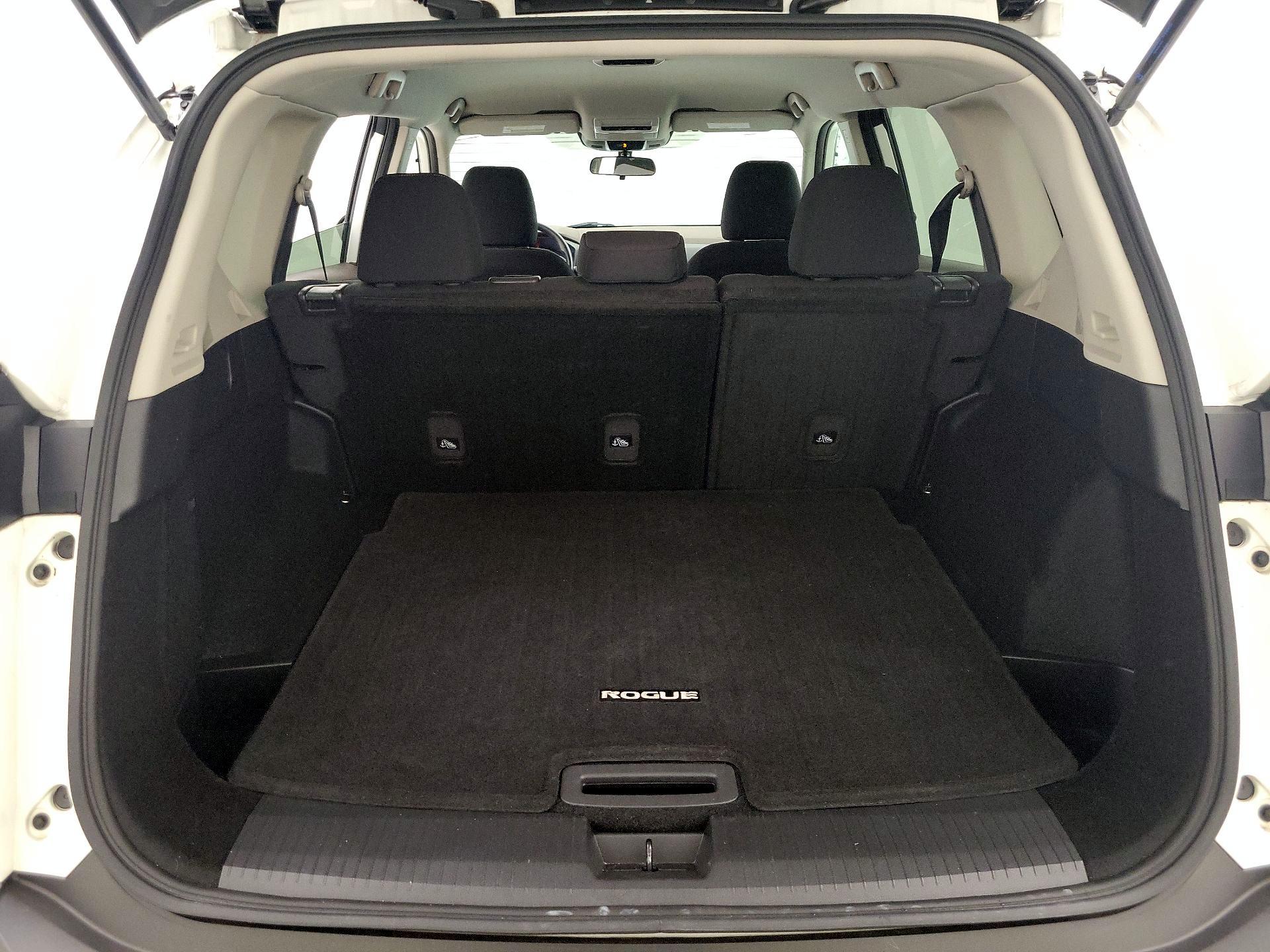 Thumbnail: 2023 Nissan Rogue - 20