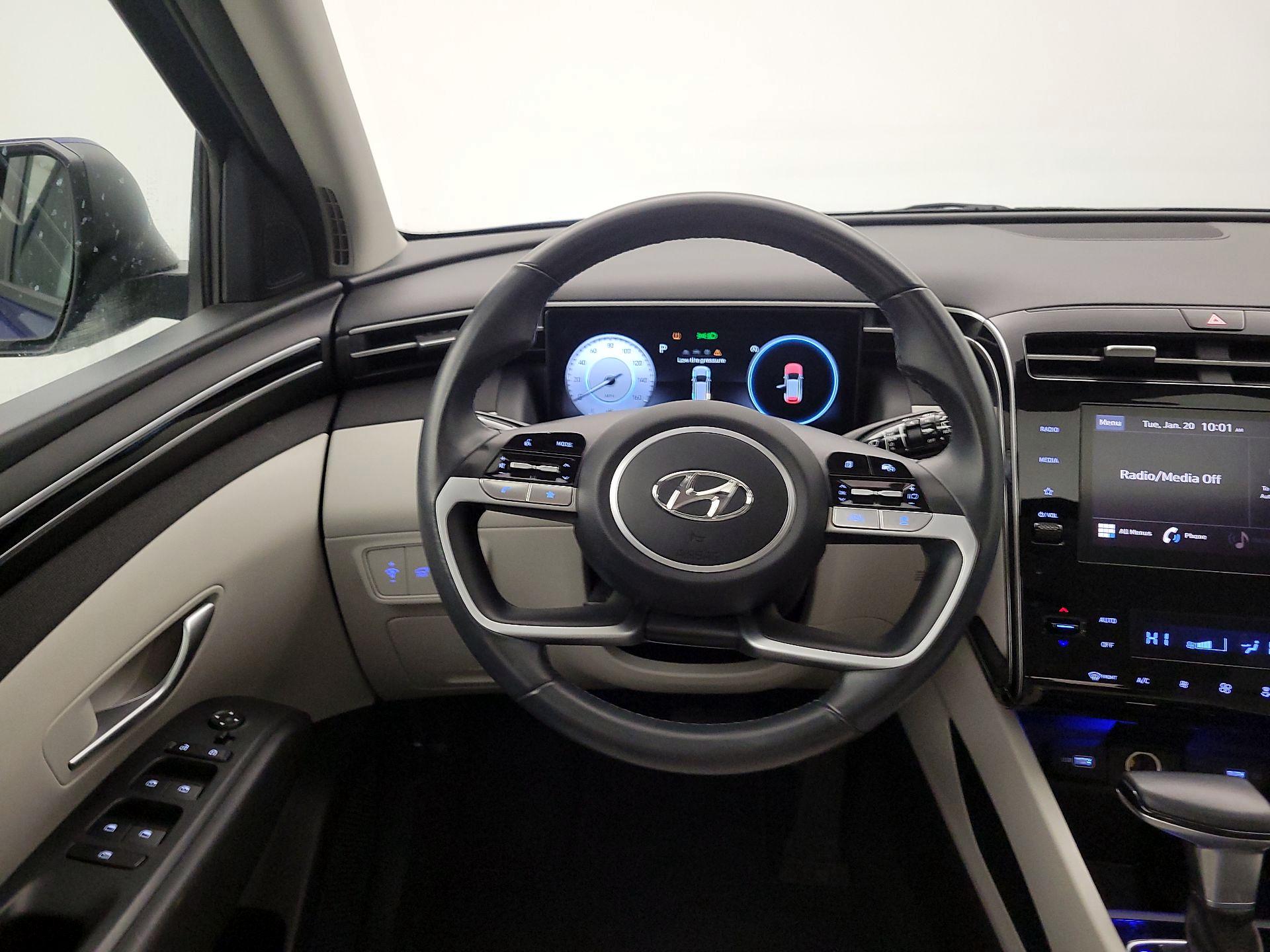 Thumbnail: 2023 Hyundai Tucson - 10