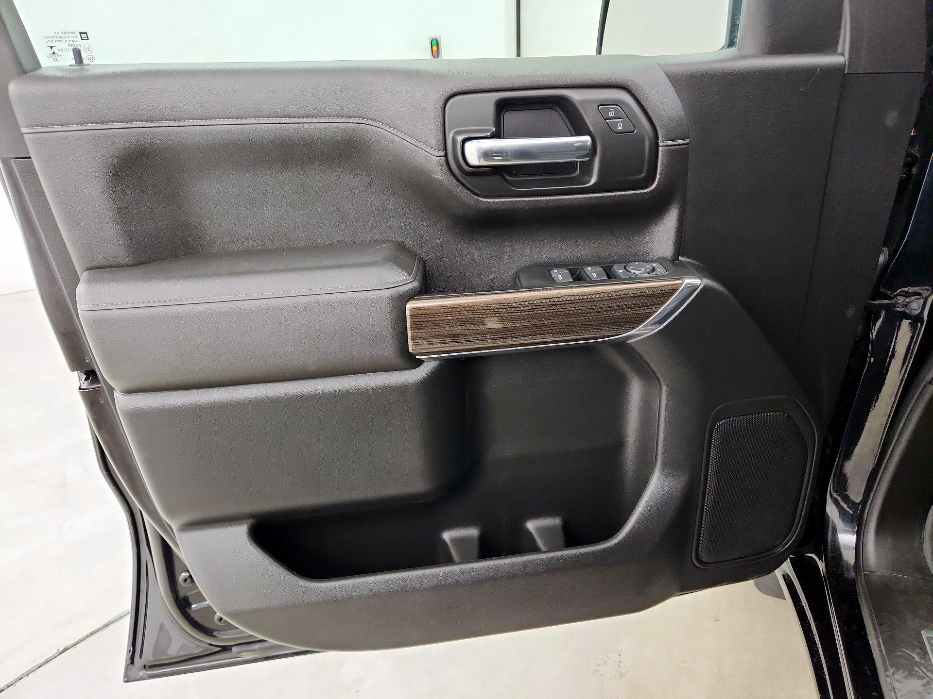 Thumbnail: 2022 Chevrolet Silverado 1500 - 10