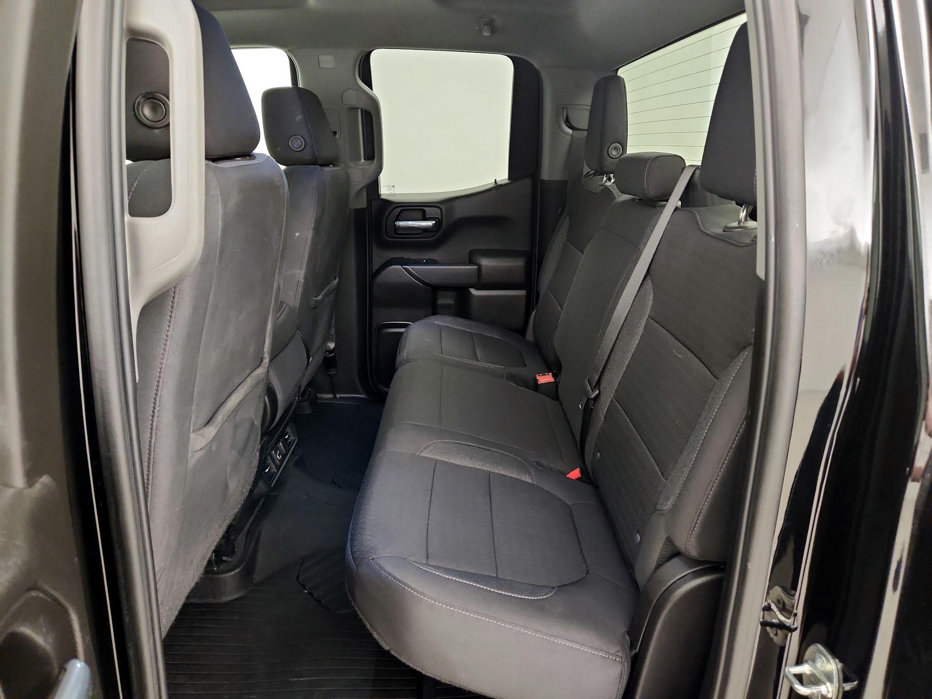 Thumbnail: 2022 Chevrolet Silverado 1500 - 17