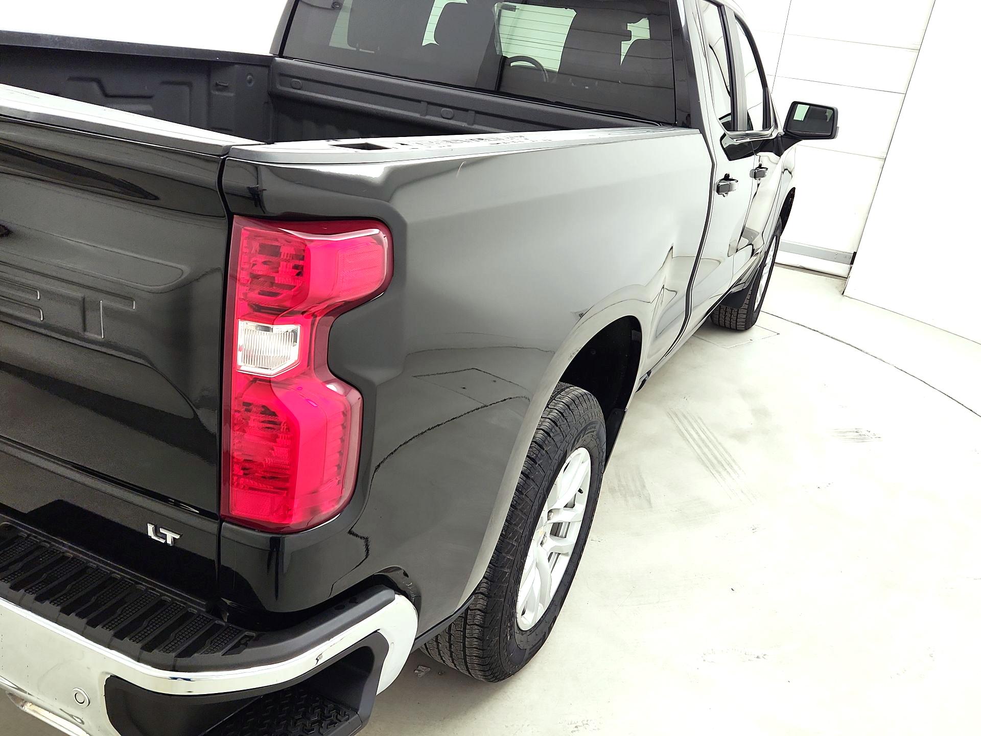 Thumbnail: 2022 Chevrolet Silverado 1500 - 5