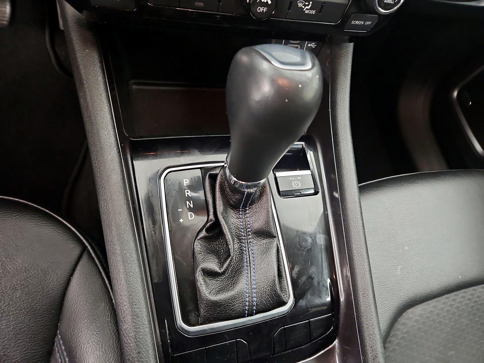 Thumbnail: 2022 Jeep Compass - 17