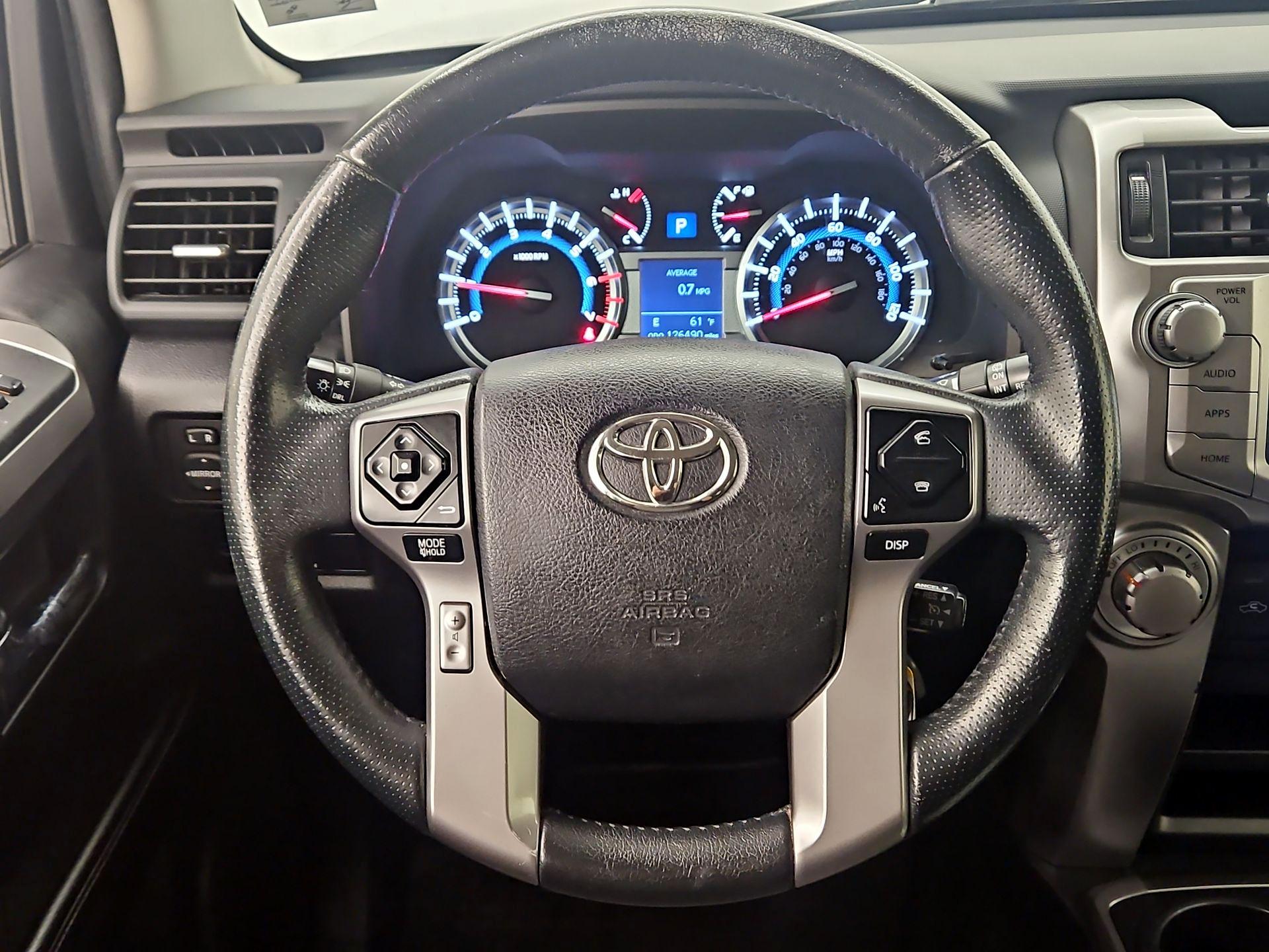 Thumbnail: 2016 Toyota 4Runner - 10