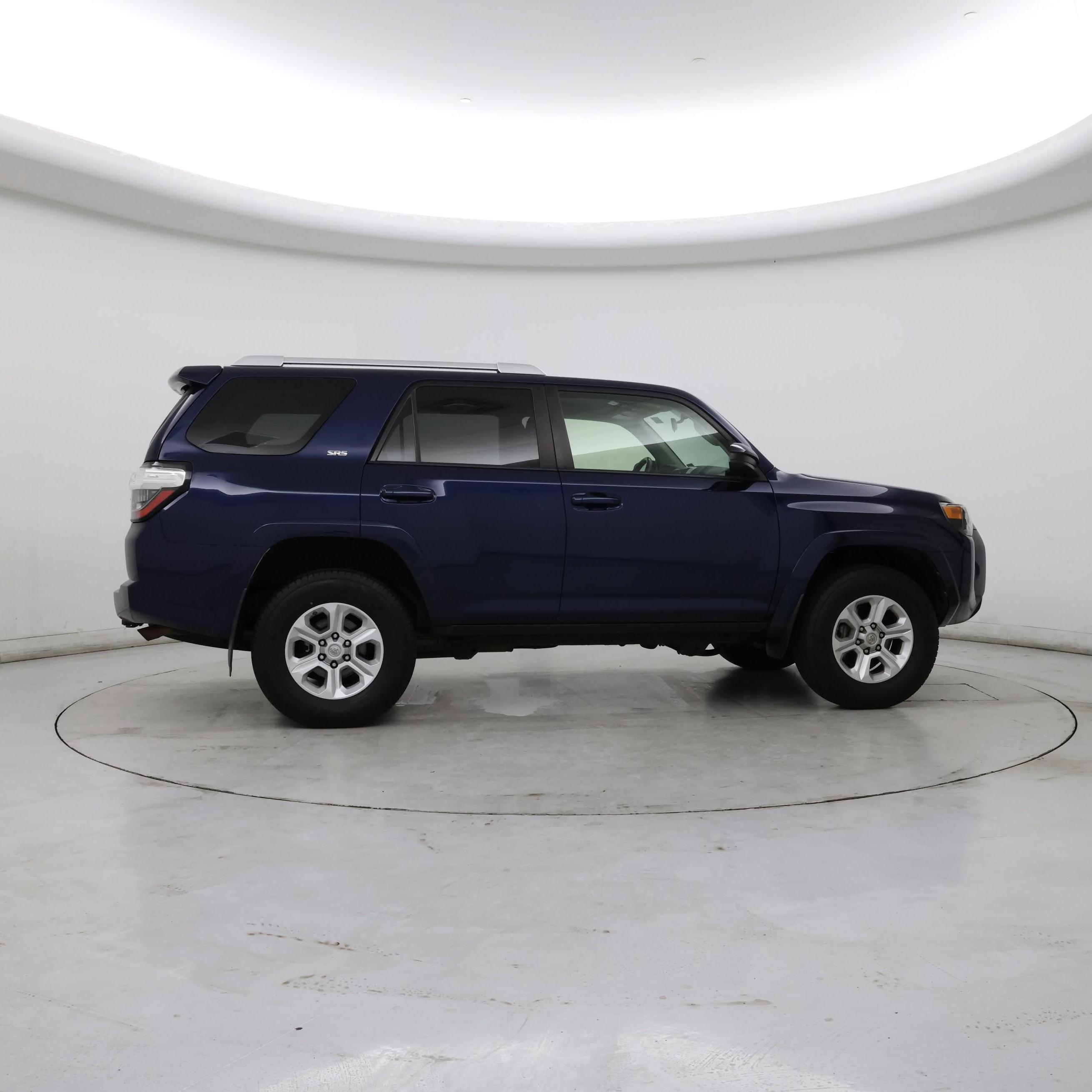 Thumbnail: 2016 Toyota 4Runner - 7