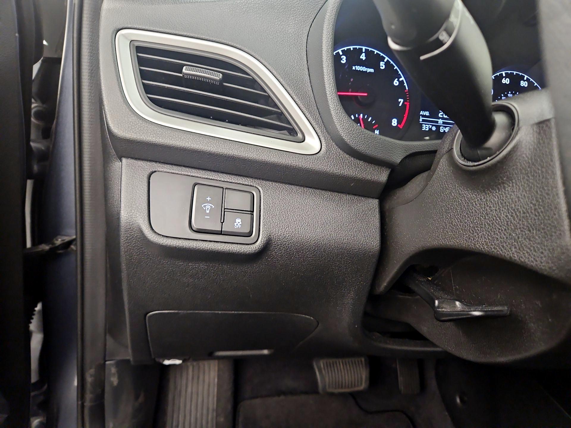 Thumbnail: 2020 Hyundai Accent - 13