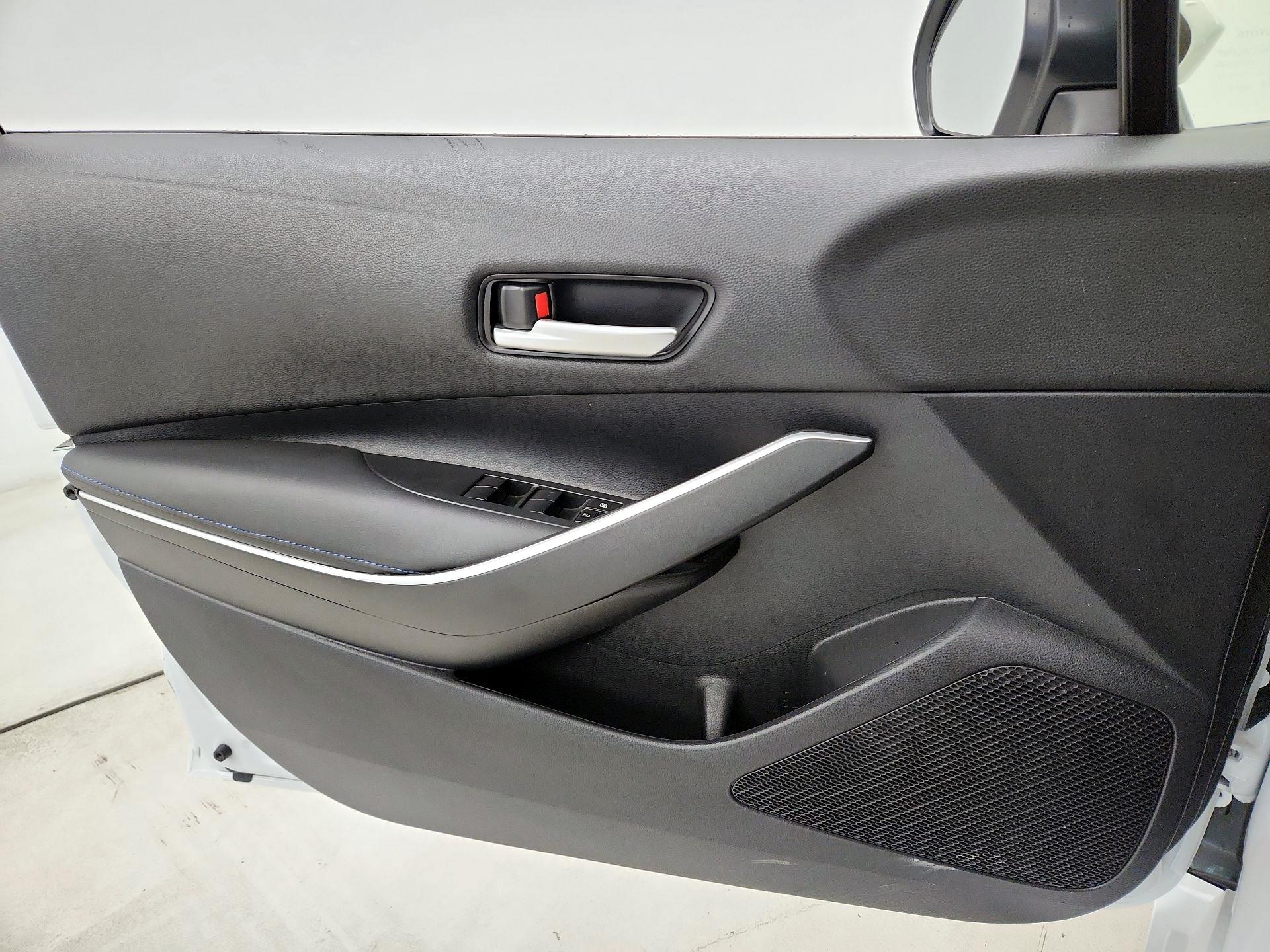 Thumbnail: 2022 Toyota Corolla - 12