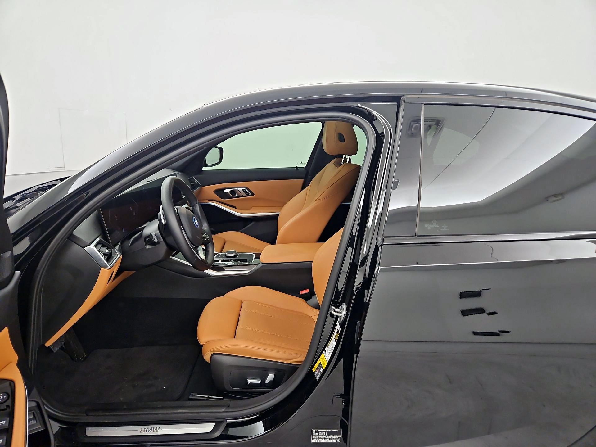 Thumbnail: 2023 BMW 3 Series - 11