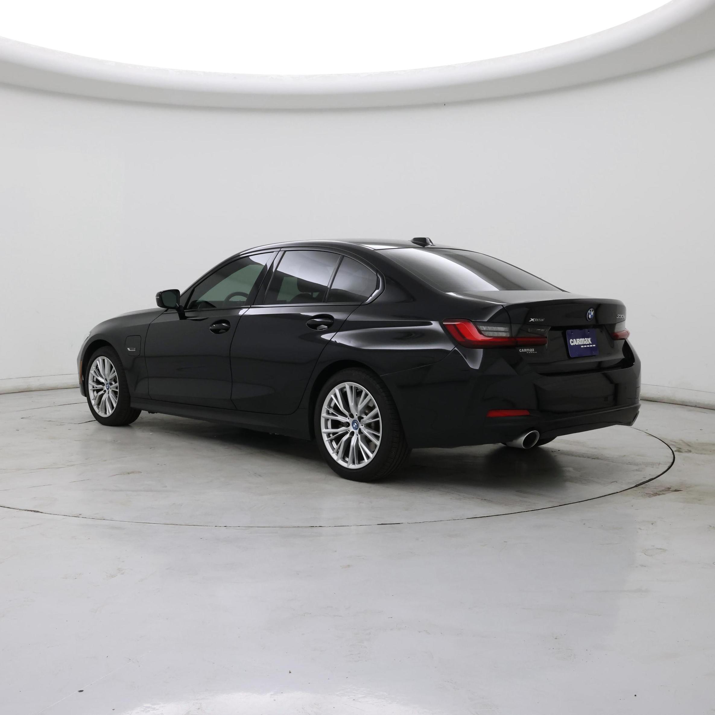 Thumbnail: 2023 BMW 3 Series - 2