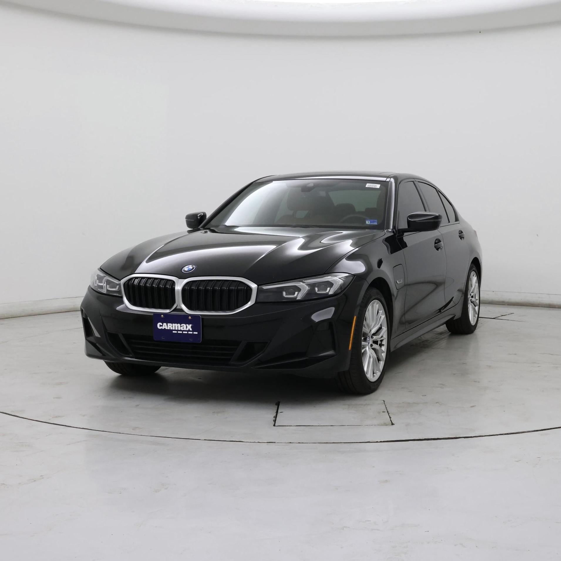 Thumbnail: 2023 BMW 3 Series - 4