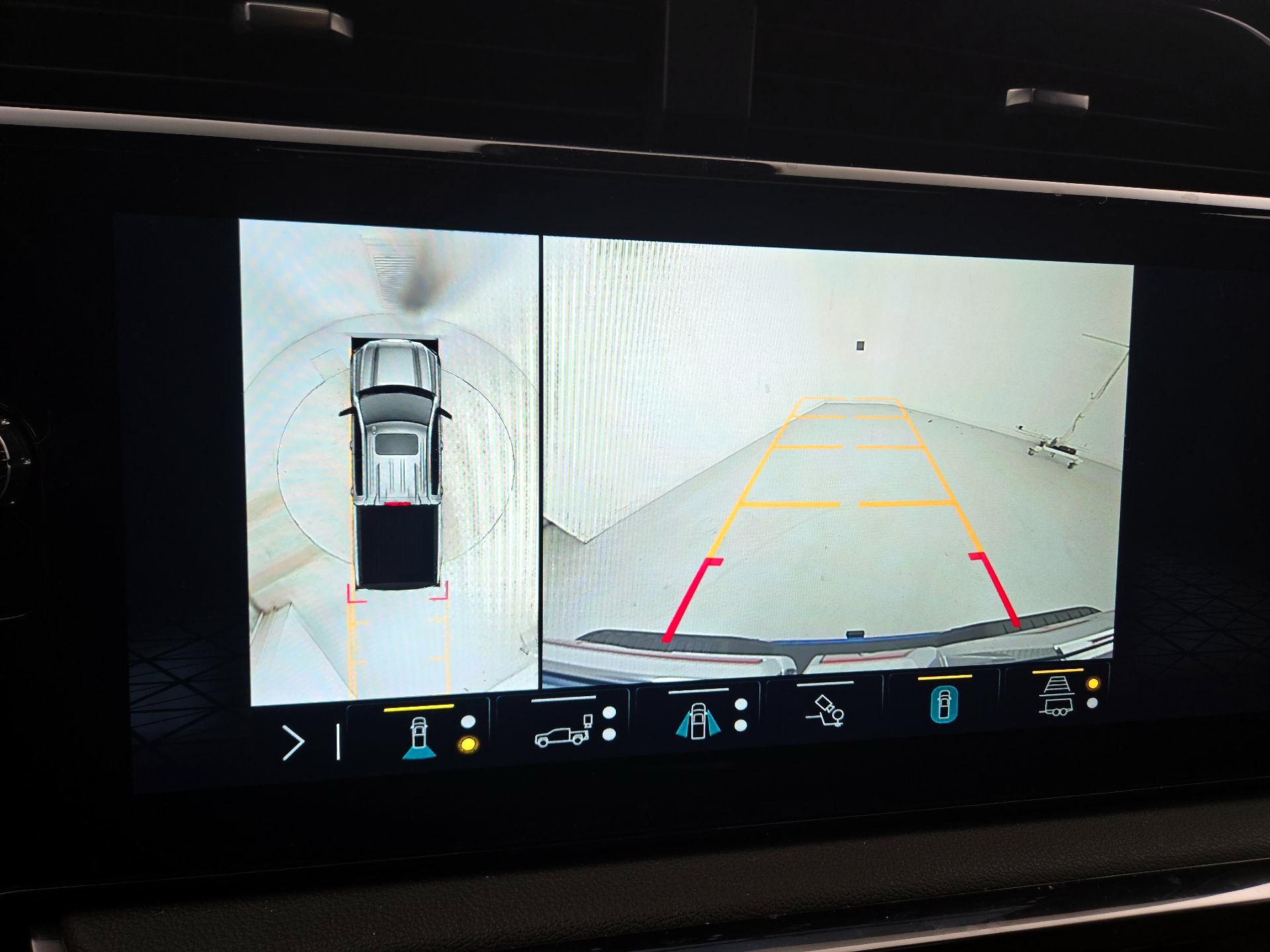 Thumbnail: 2022 GMC Sierra 1500 - 14