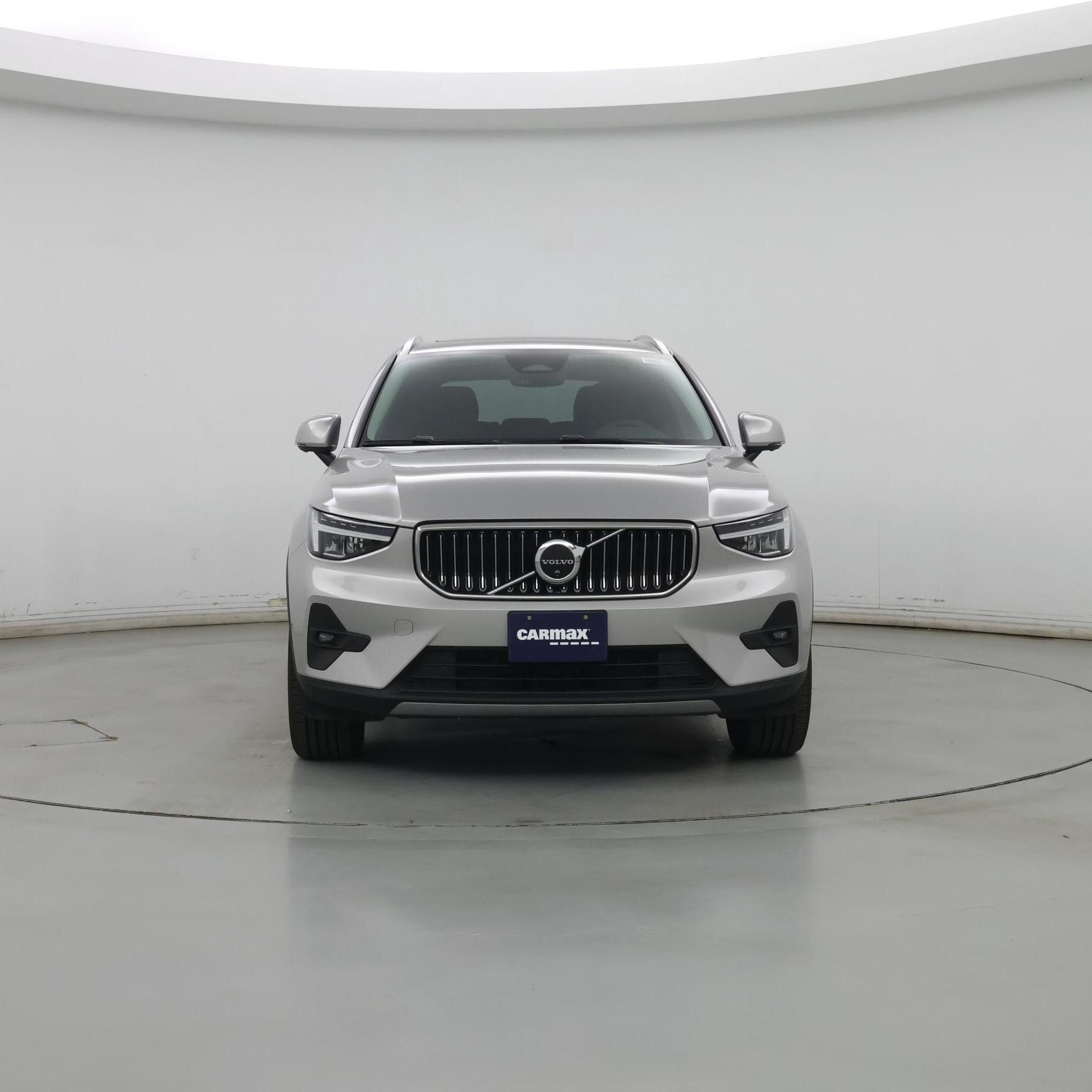 Thumbnail: 2025 Volvo XC40 - 5