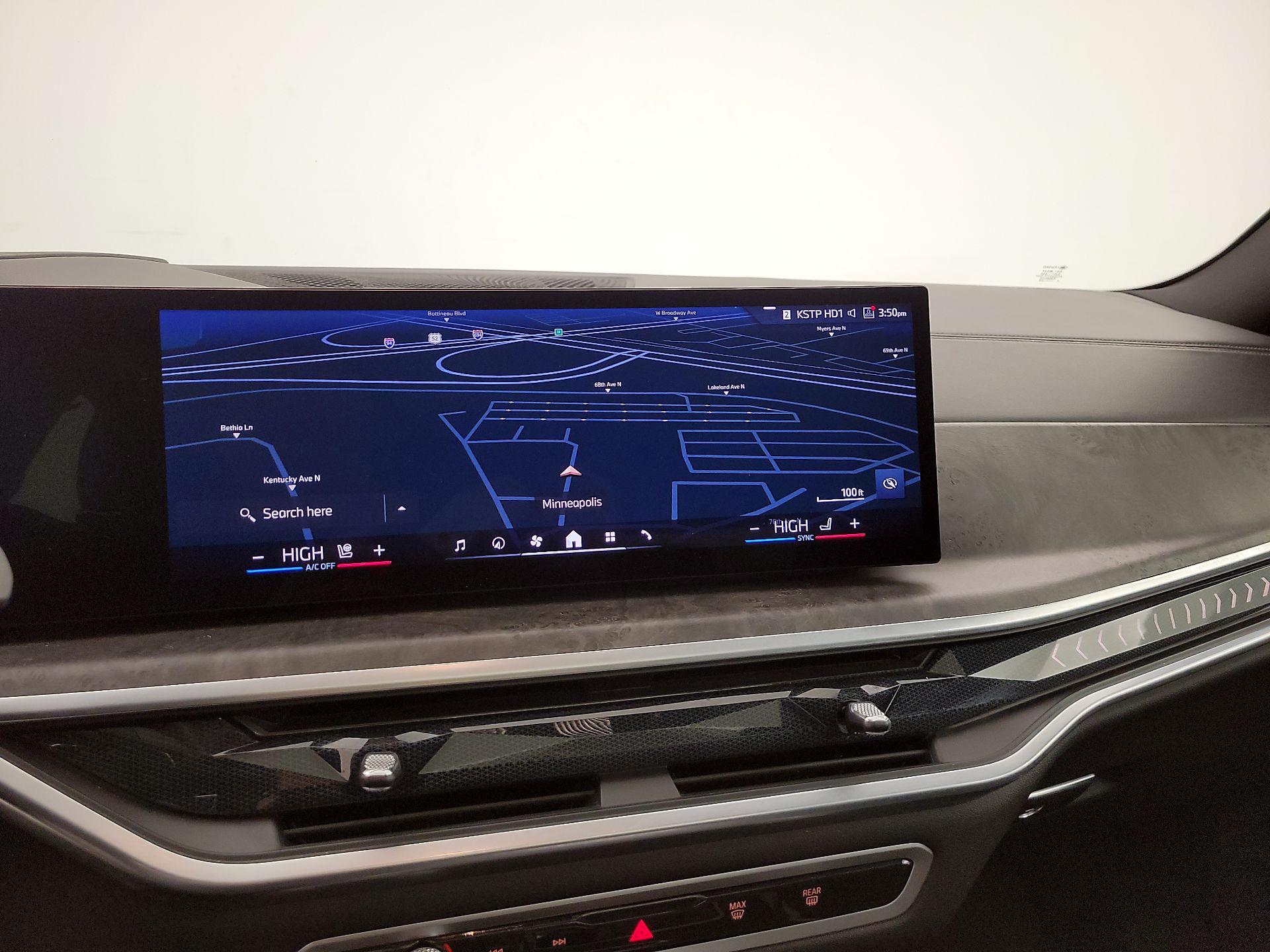 Thumbnail: 2024 BMW X5 - 14