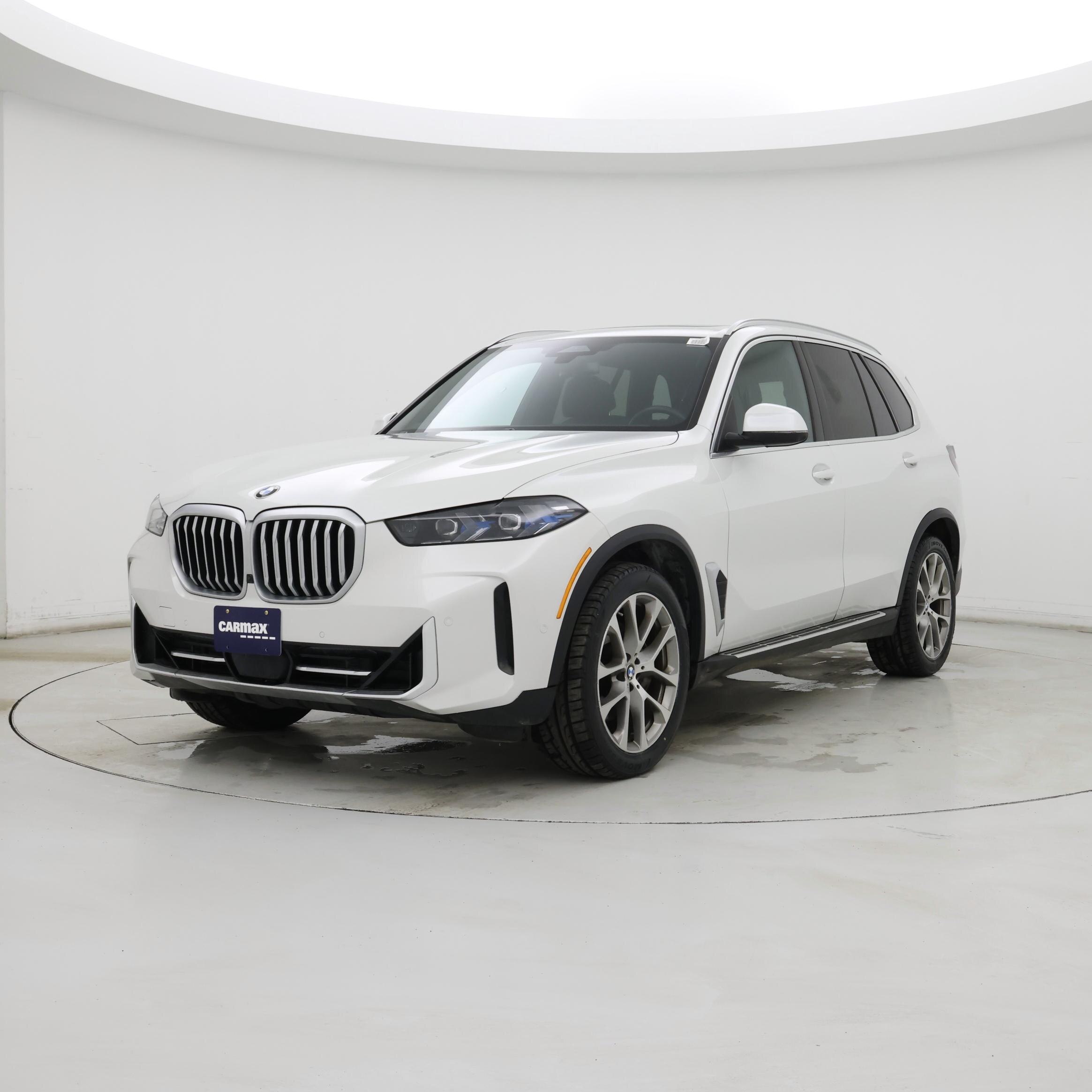 Thumbnail: 2024 BMW X5 - 4