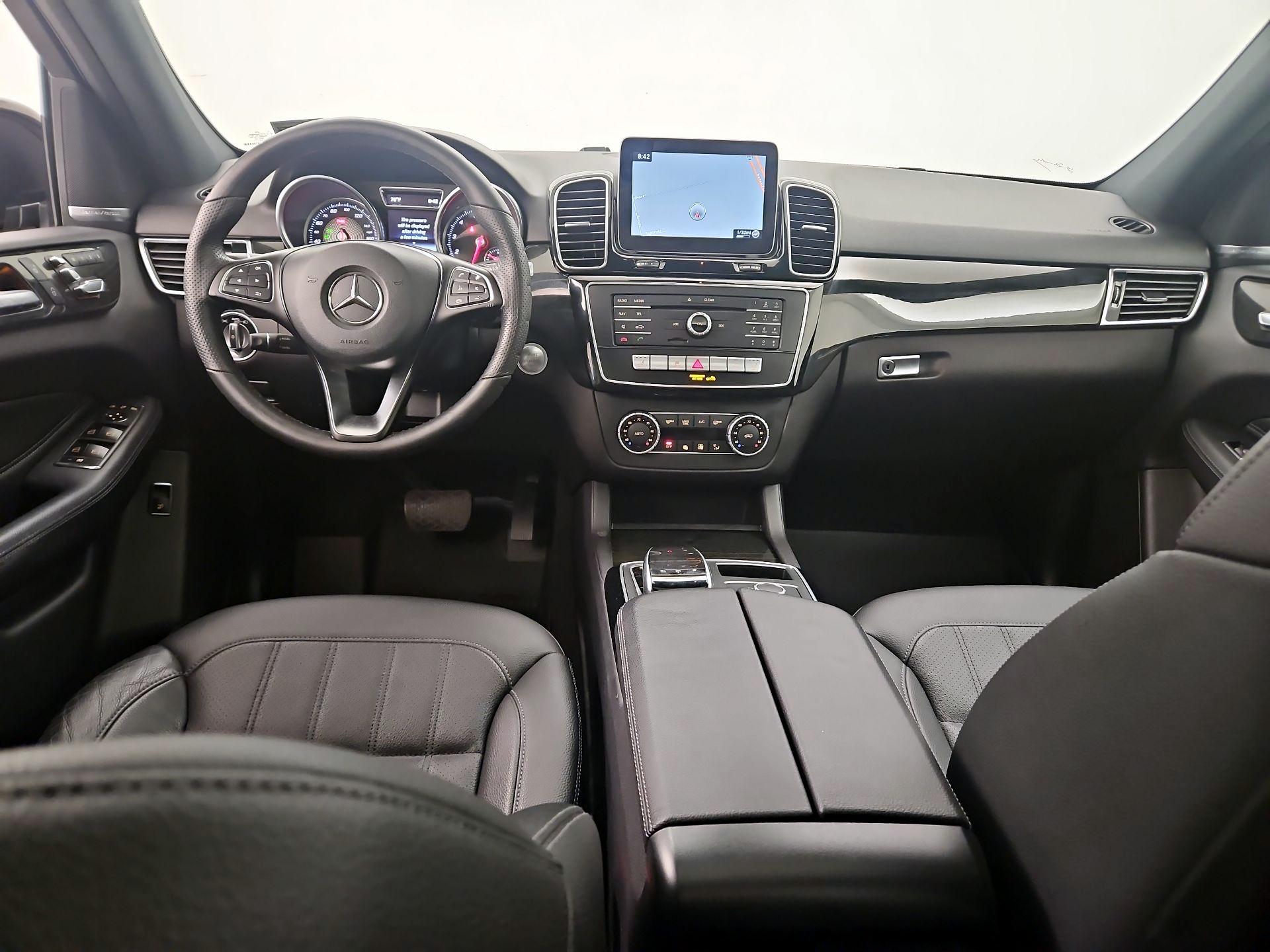 Thumbnail: 2018 Mercedes-Benz GLE - 9