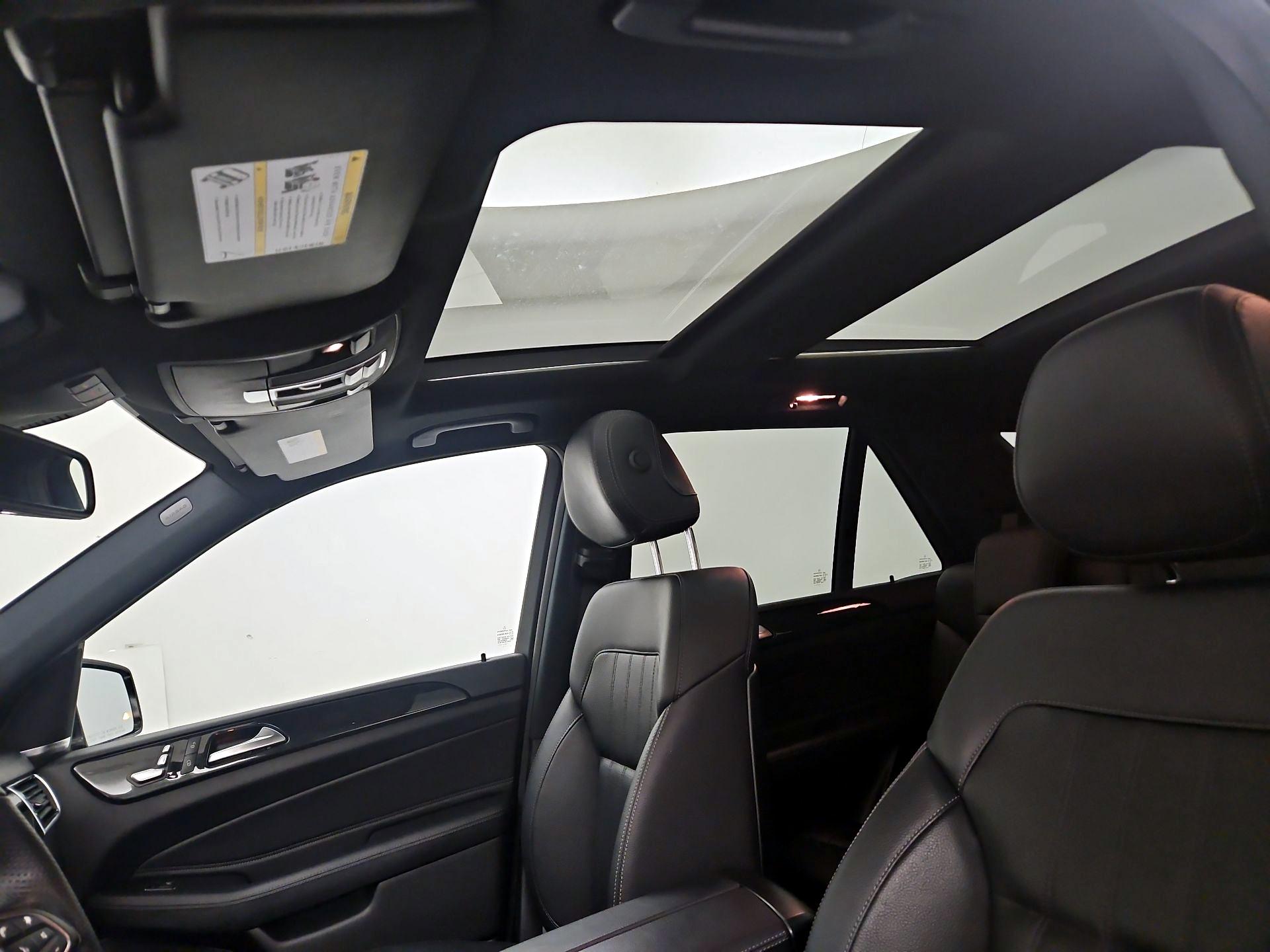 Thumbnail: 2018 Mercedes-Benz GLE - 20