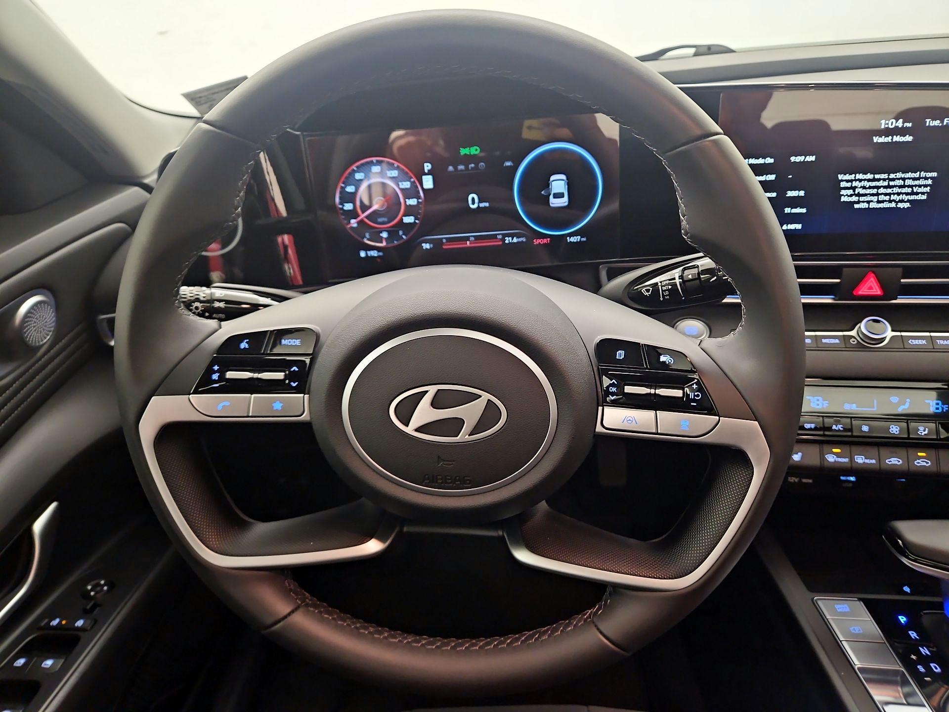 Thumbnail: 2025 Hyundai Elantra - 10