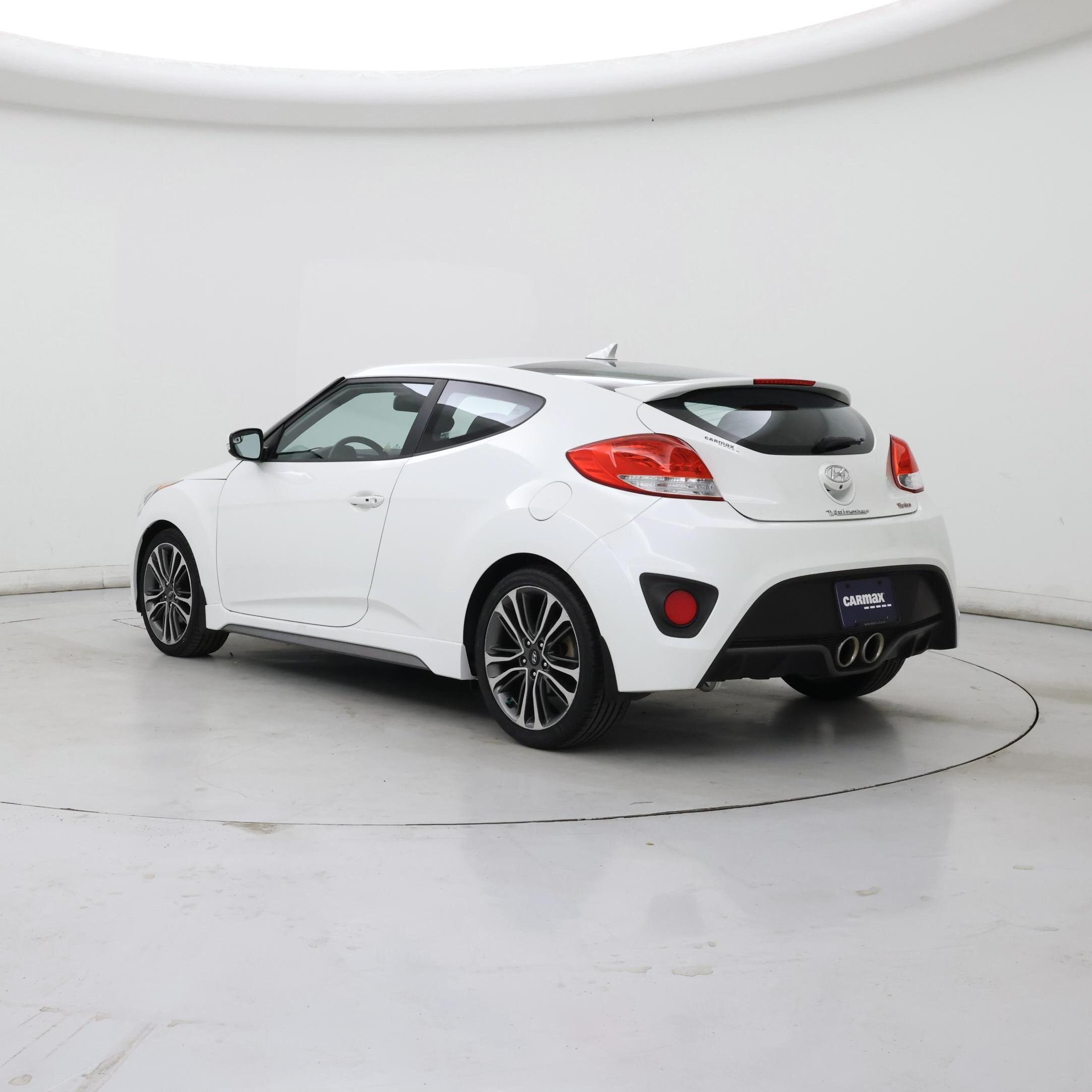 Thumbnail: 2016 Hyundai Veloster - 2