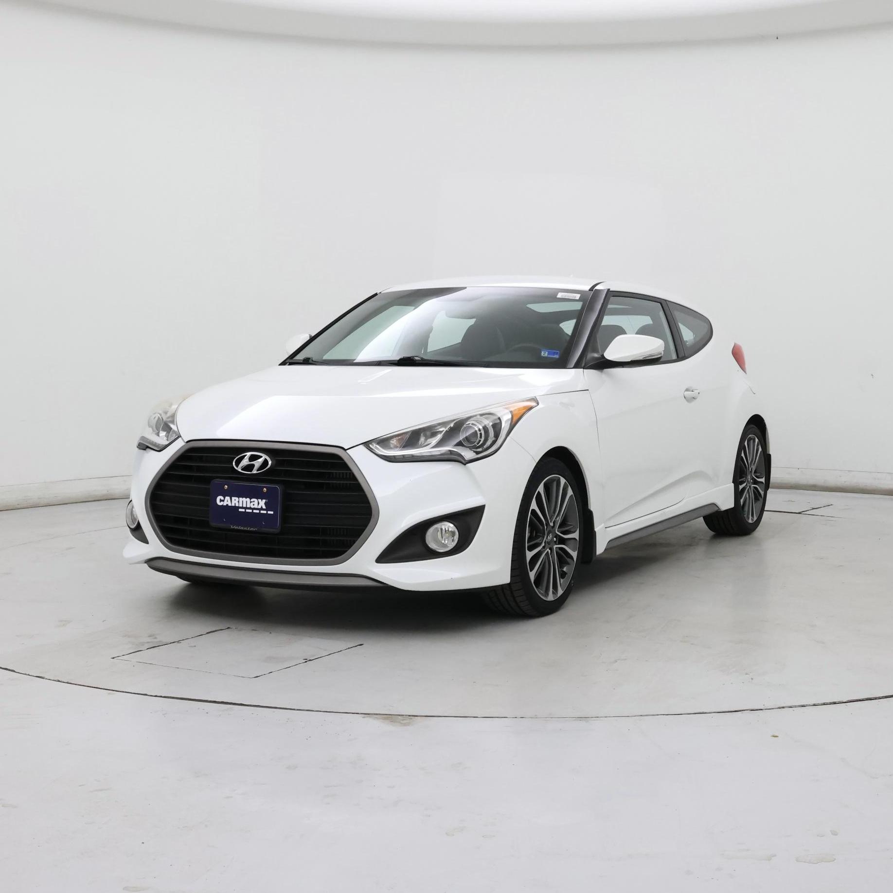 Thumbnail: 2016 Hyundai Veloster - 4