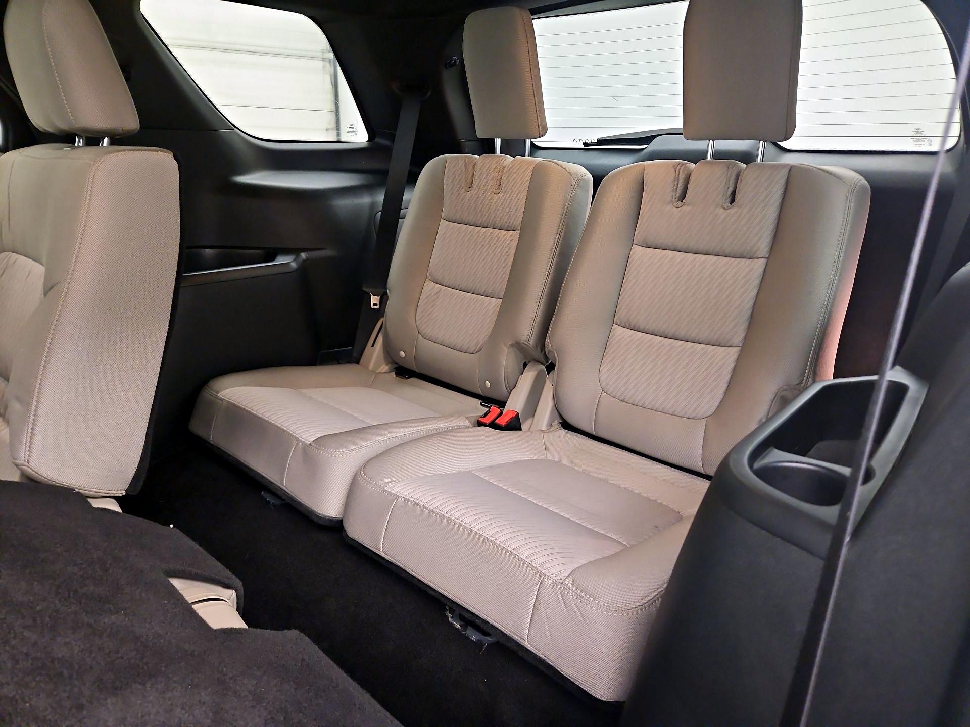 Thumbnail: 2019 Ford Explorer - 20