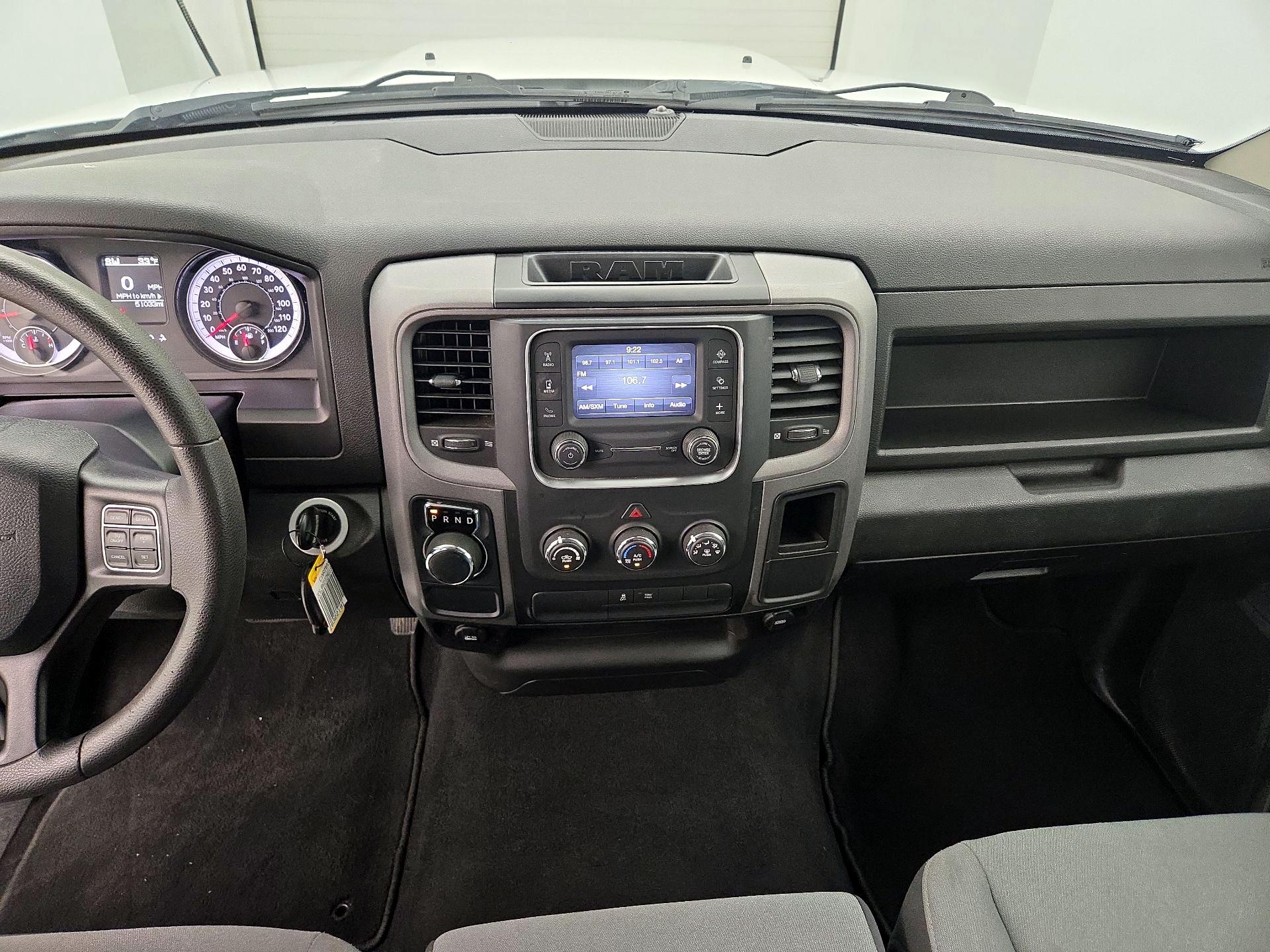 Thumbnail: 2022 RAM 1500 Classic - 9