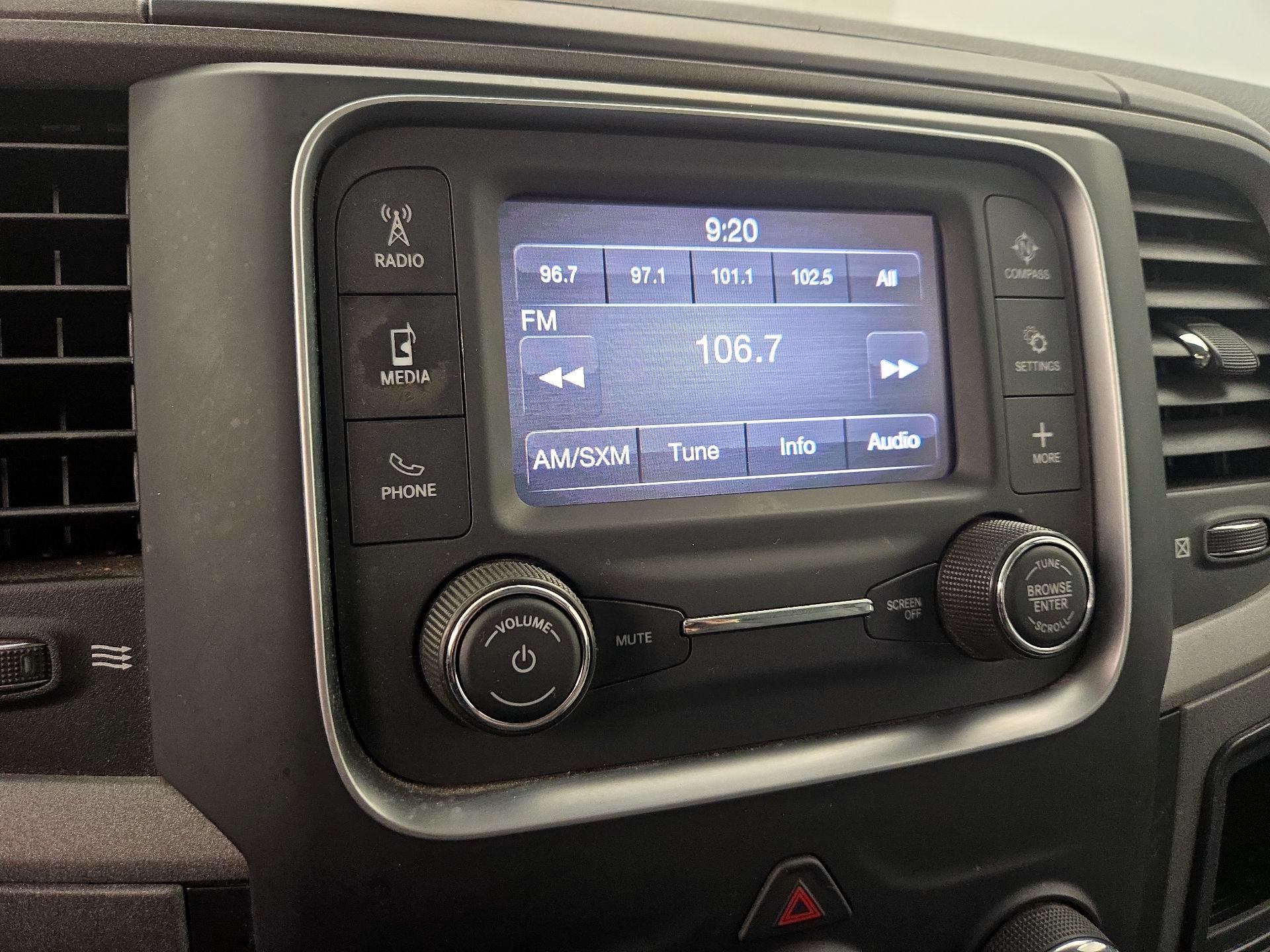 Thumbnail: 2022 RAM 1500 Classic - 15