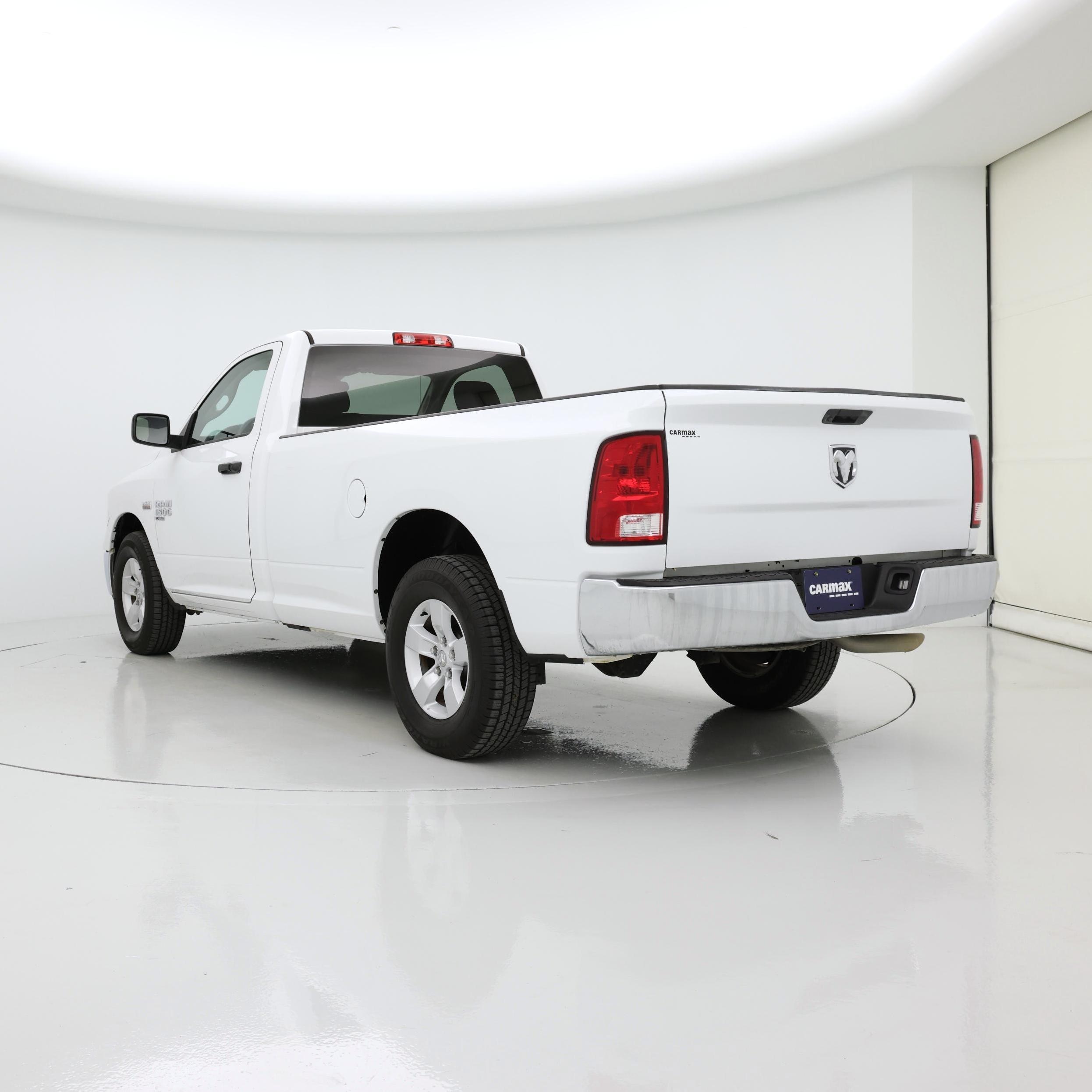 Thumbnail: 2022 RAM 1500 Classic - 2