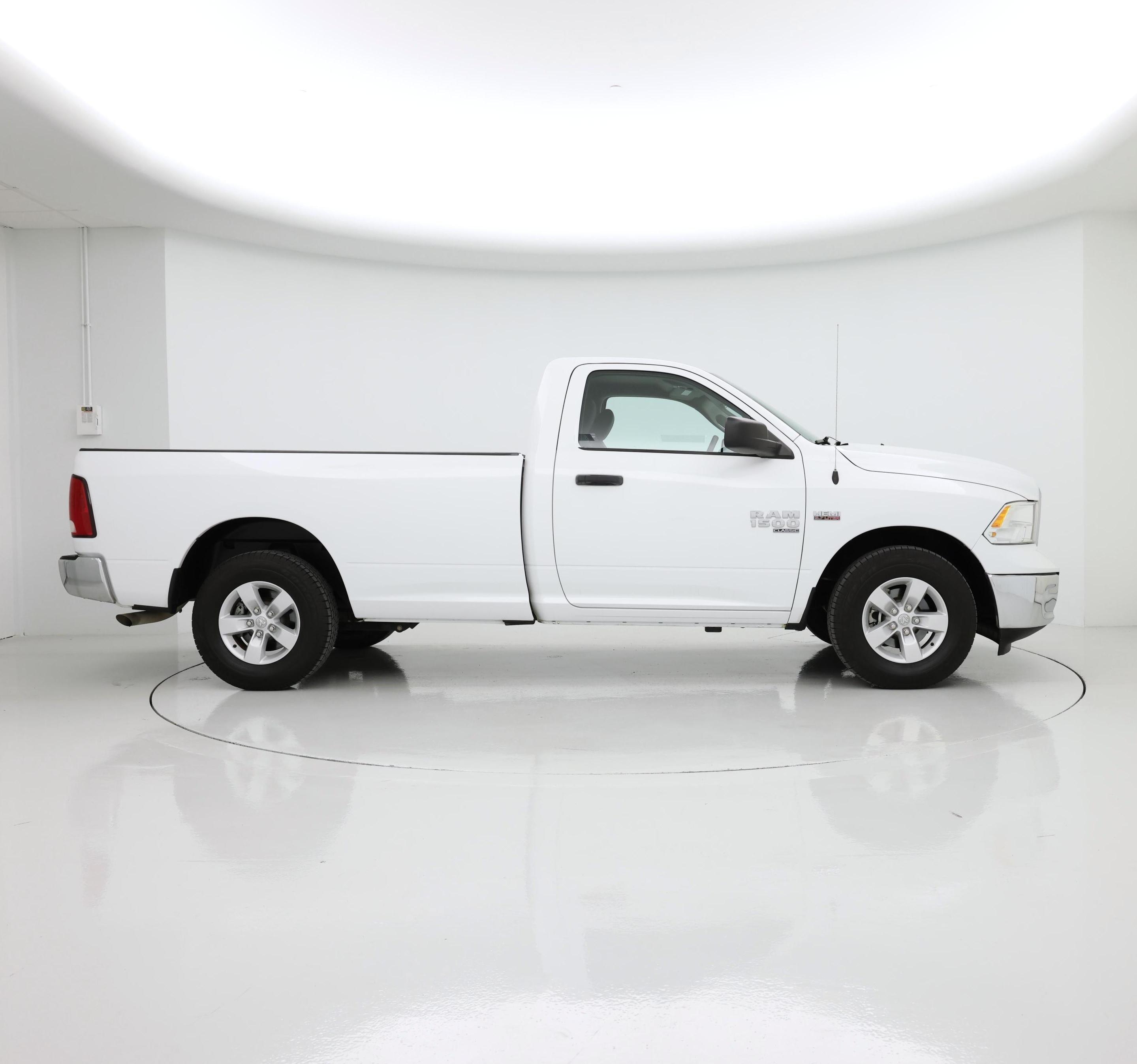 Thumbnail: 2022 RAM 1500 Classic - 7