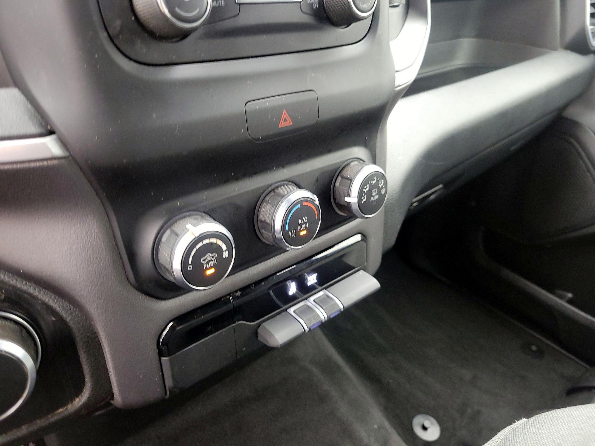 Thumbnail: 2021 RAM 1500 - 15