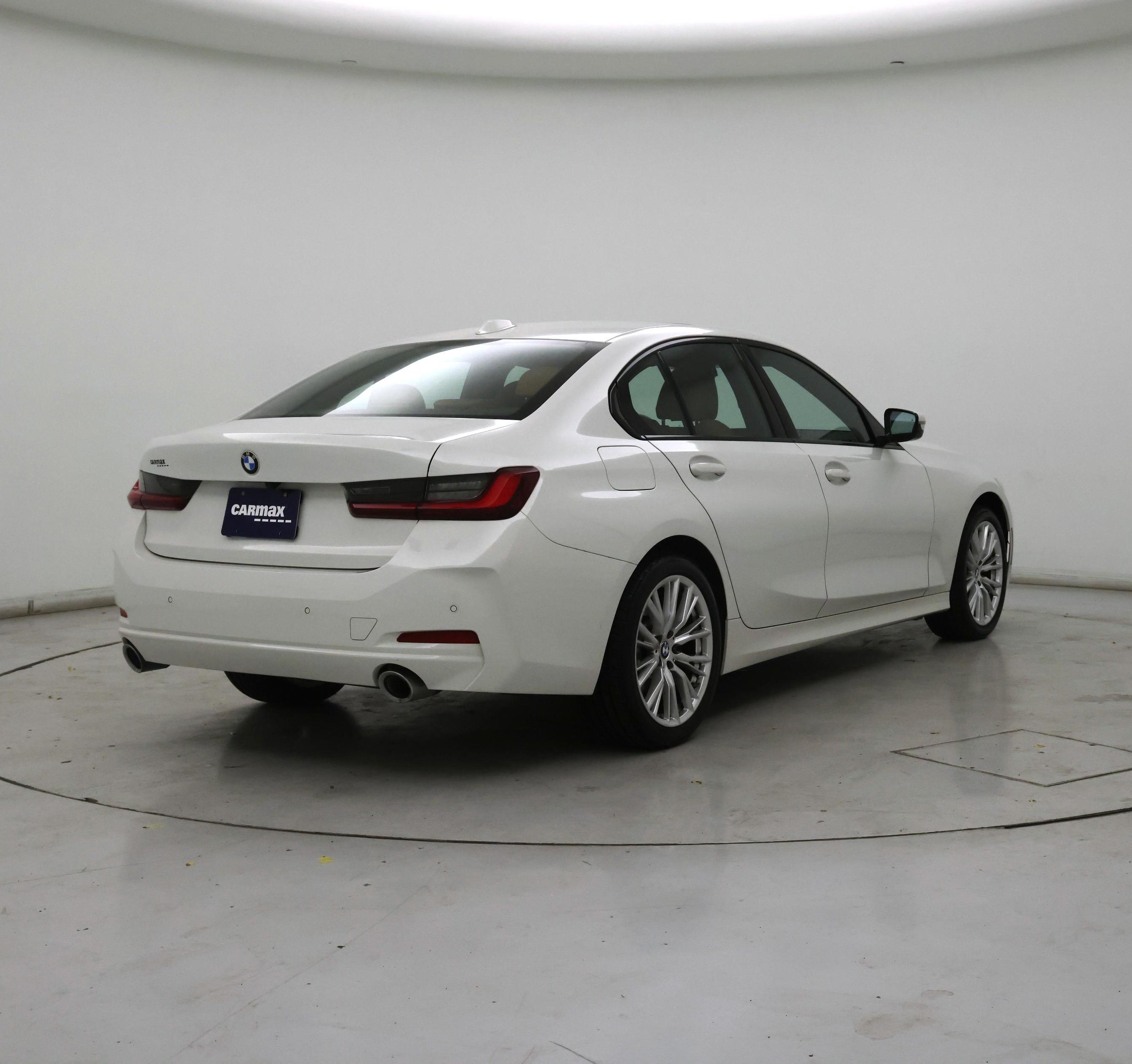 Thumbnail: 2023 BMW 3 Series - 8