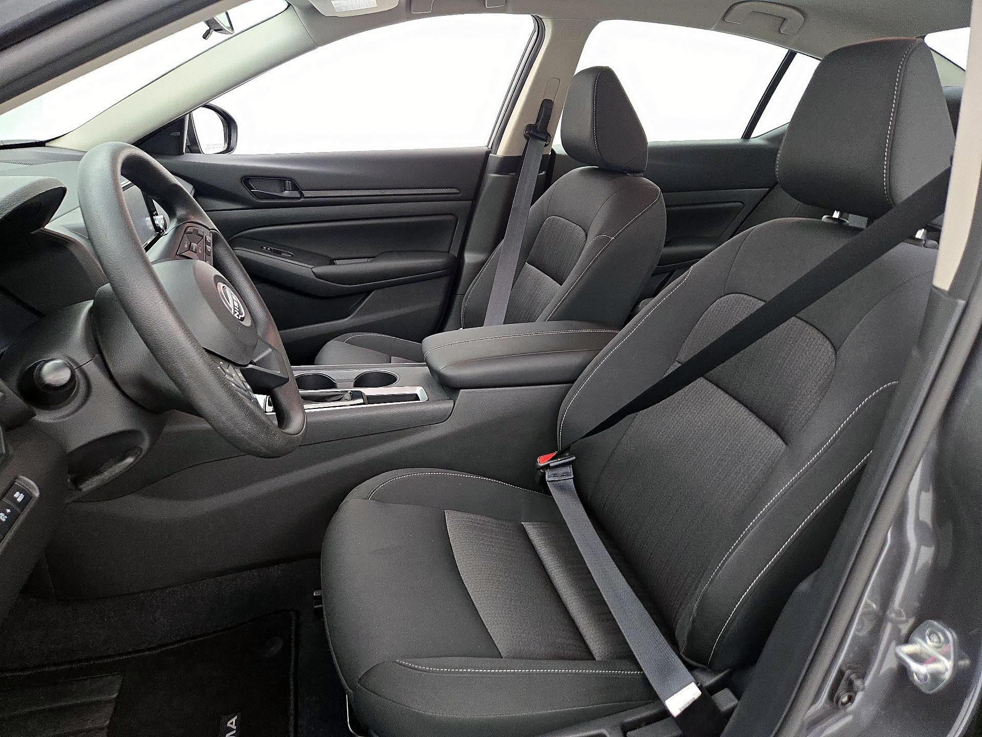 Thumbnail: 2023 Nissan Altima - 11