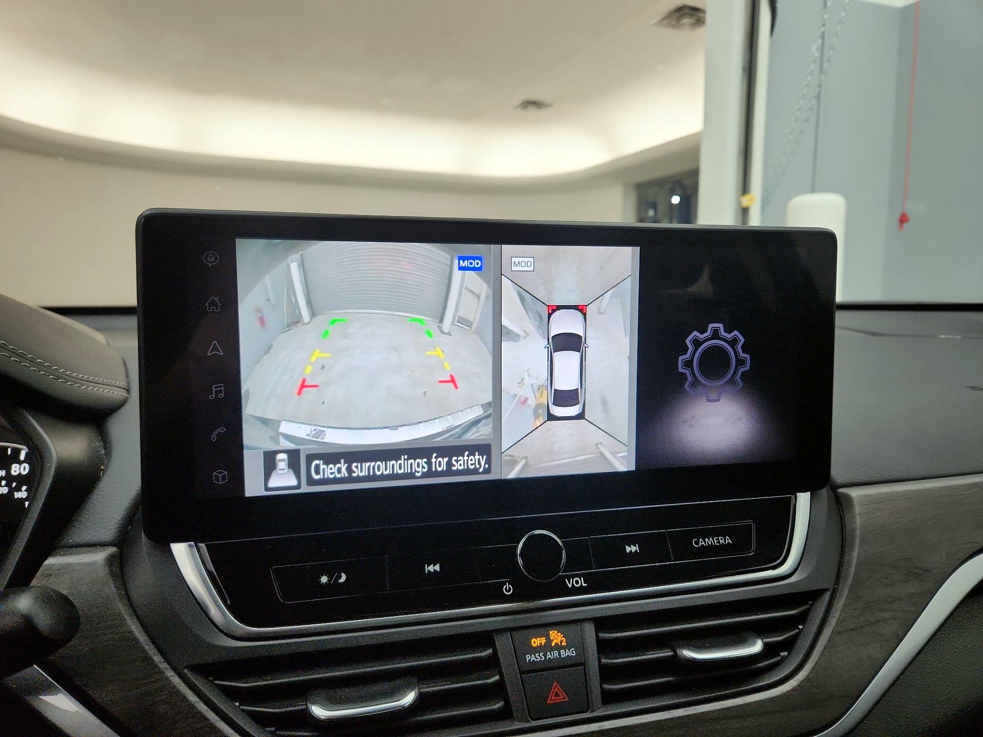 Thumbnail: 2023 Nissan Altima - 15