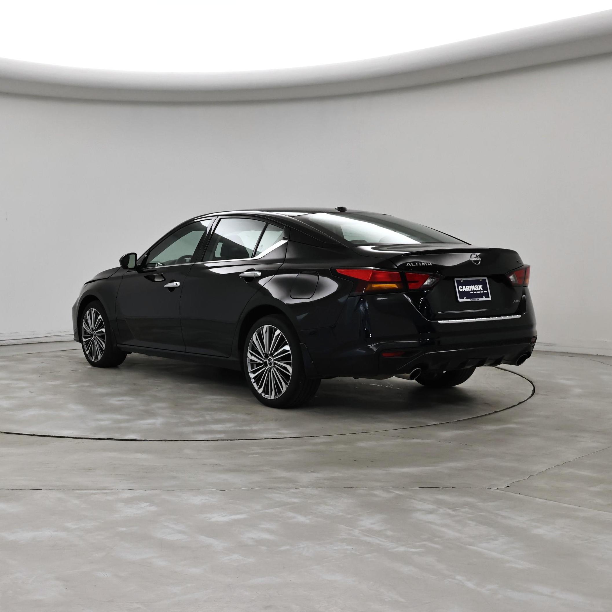 Thumbnail: 2023 Nissan Altima - 2