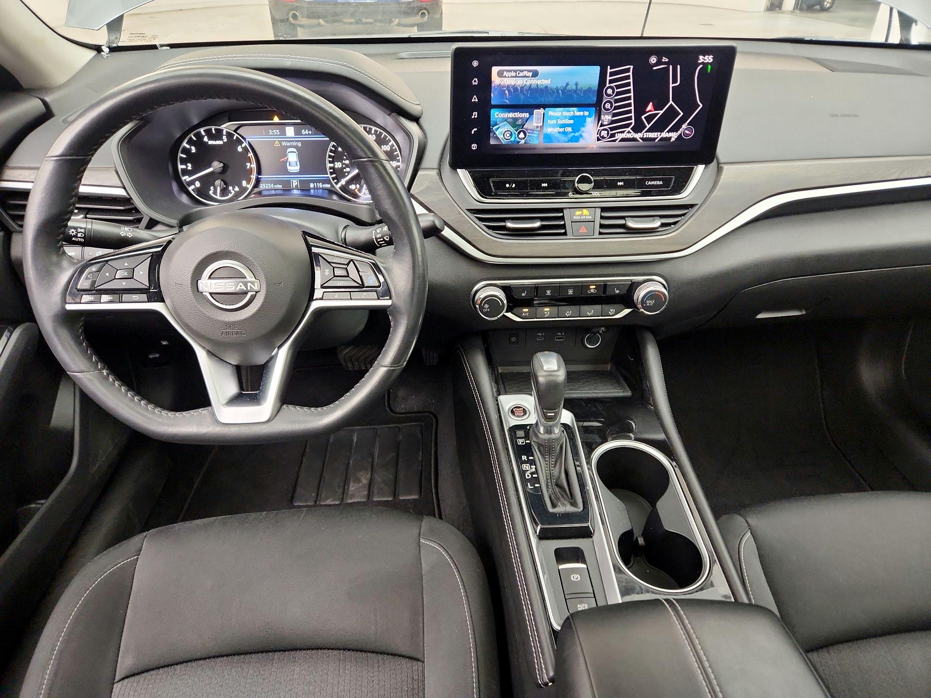 Thumbnail: 2023 Nissan Altima - 9