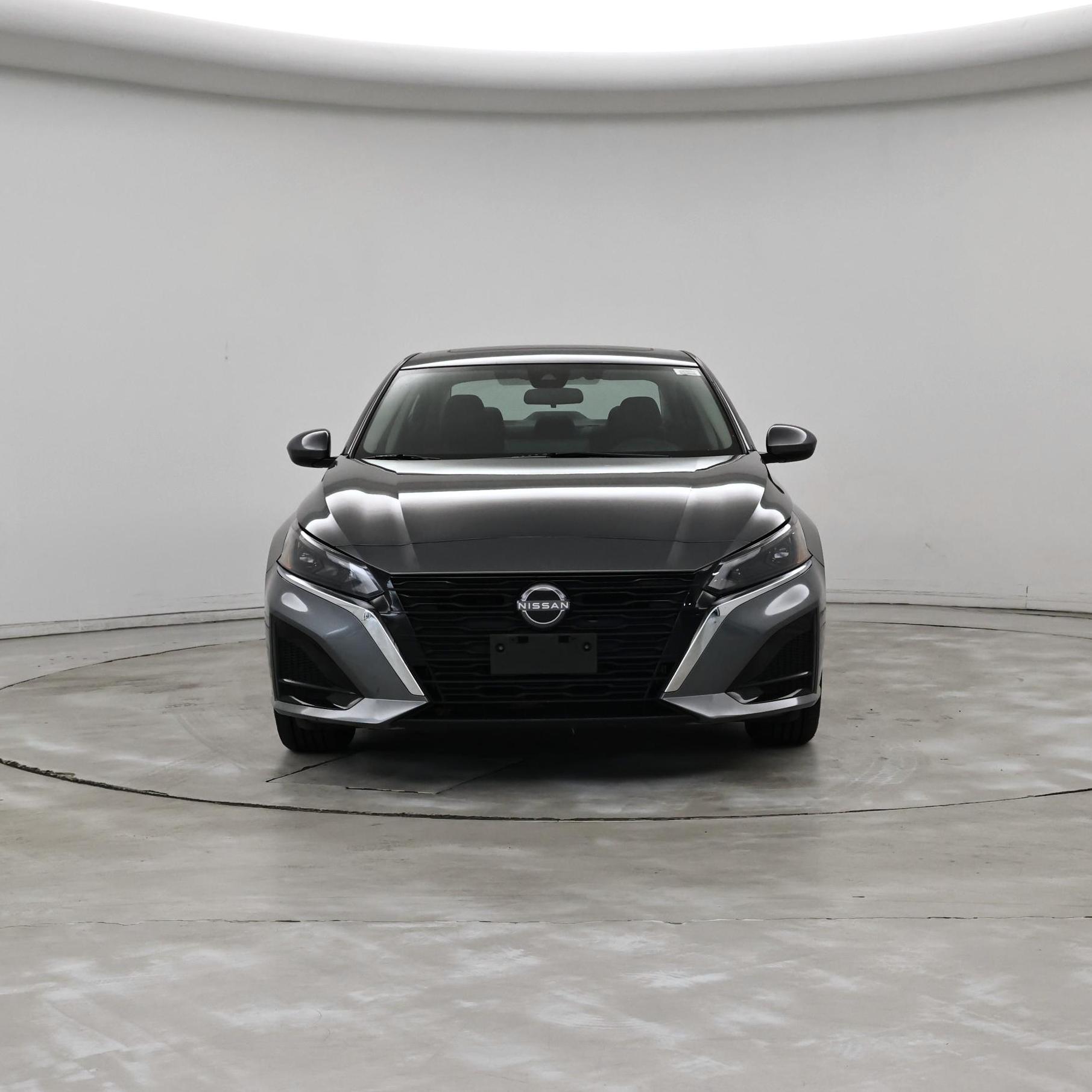 Thumbnail: 2023 Nissan Altima - 5