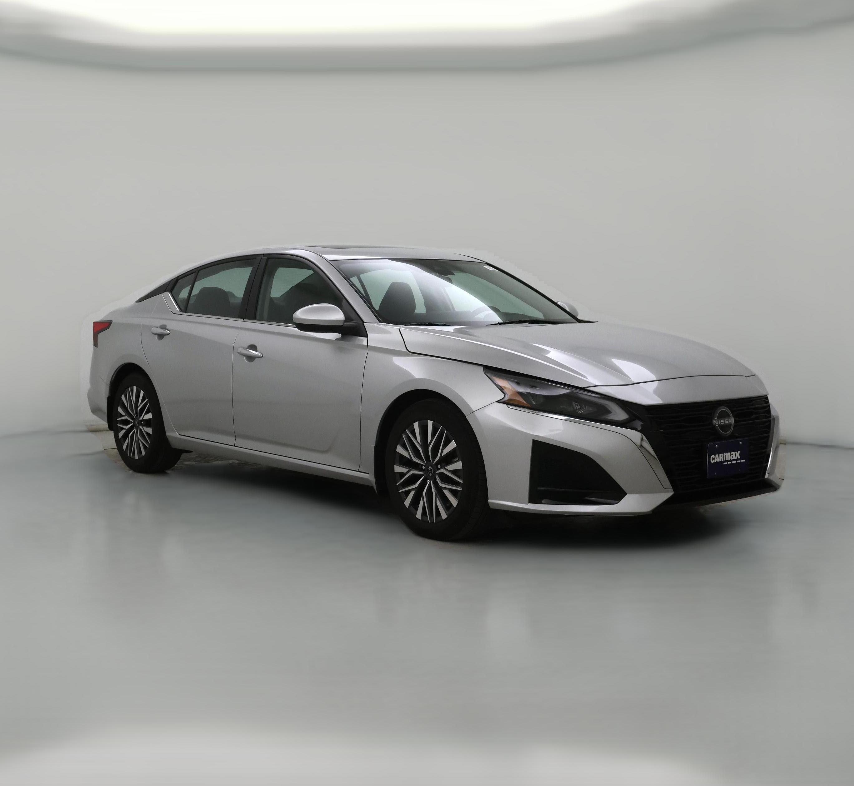 Thumbnail: 2023 Nissan Altima - 1