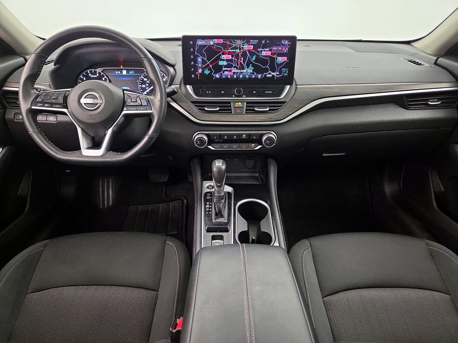 Thumbnail: 2023 Nissan Altima - 9